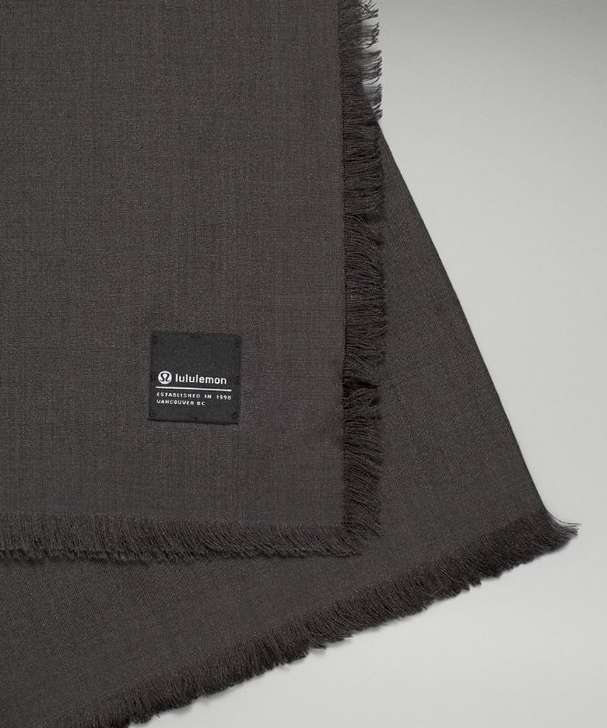Quadratischer Schal aus Wollmischung