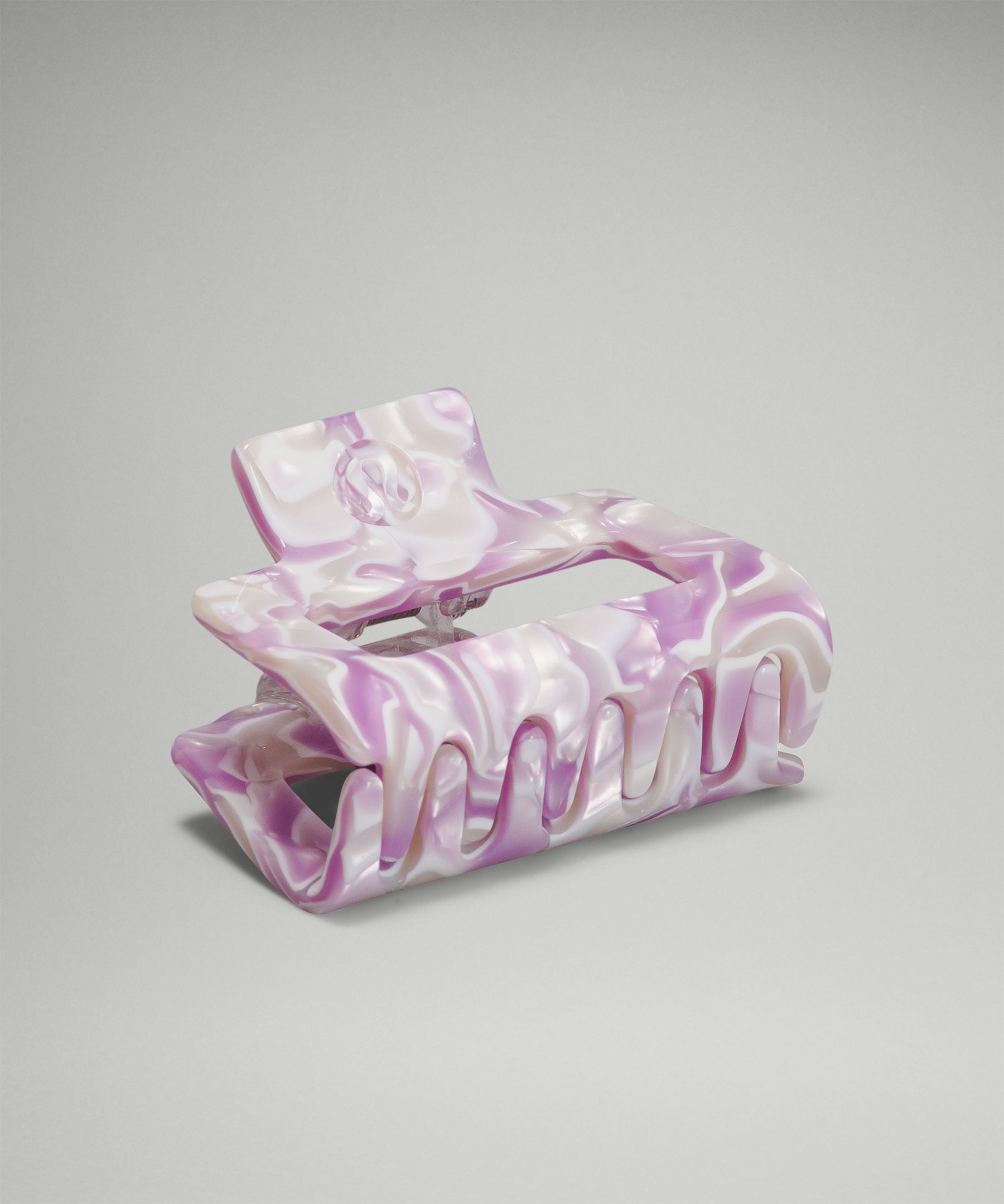 Medium Claw Hair Clip