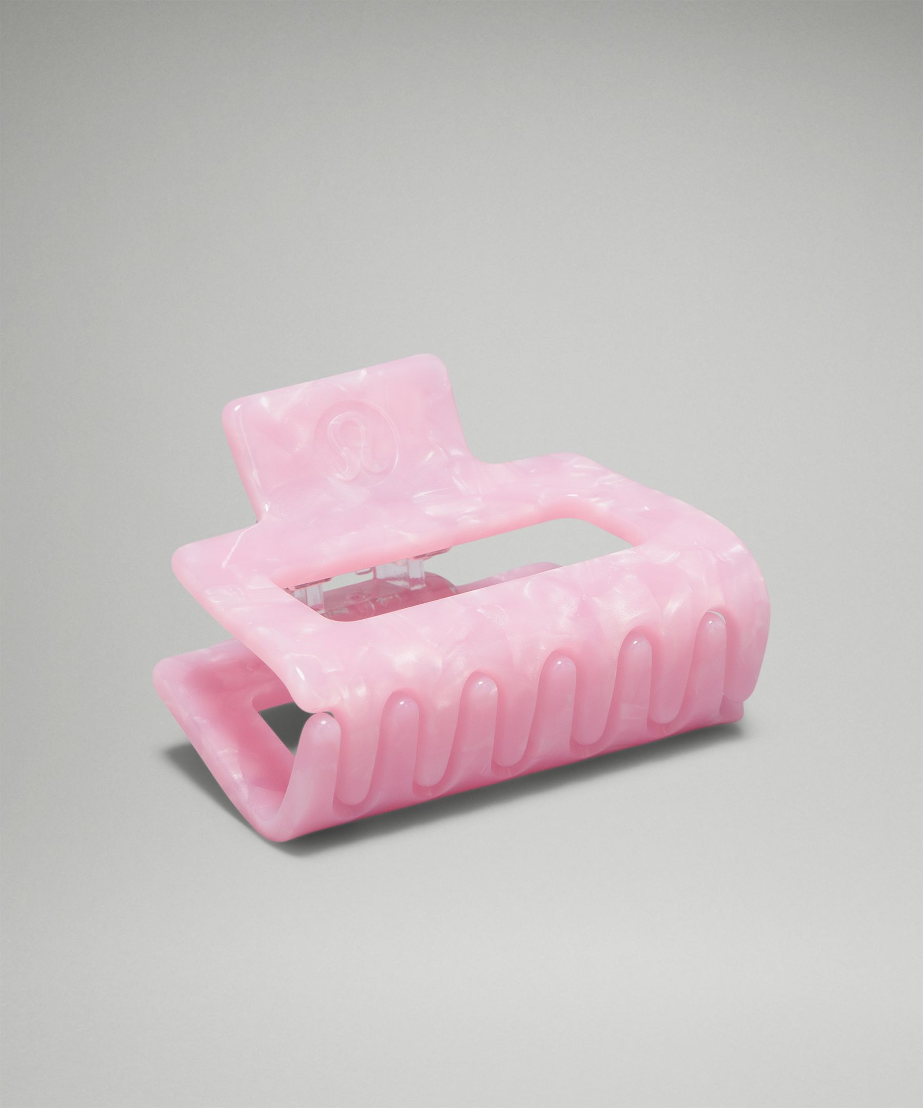 Medium Claw Hair Clip