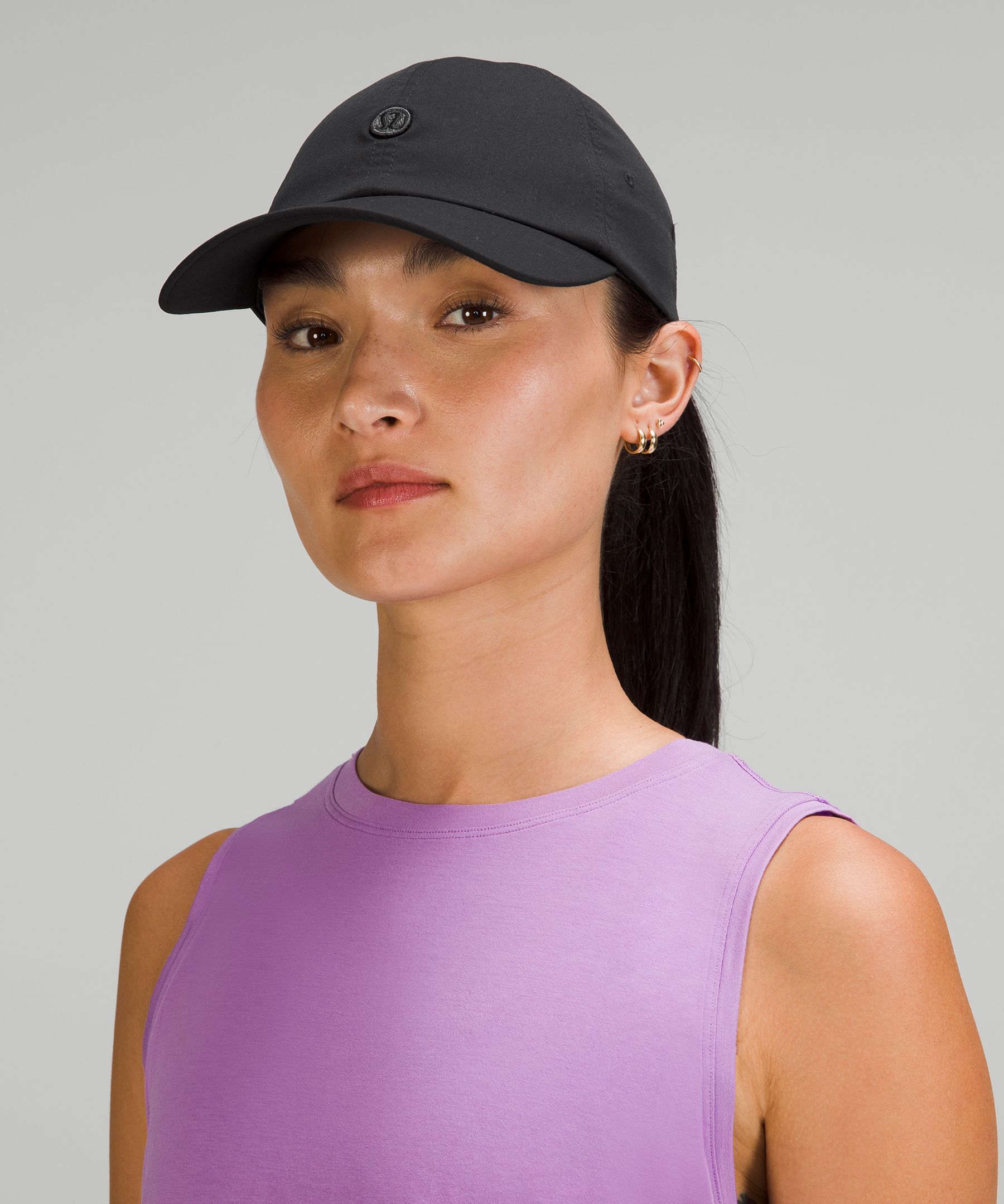 Caps  lululemon