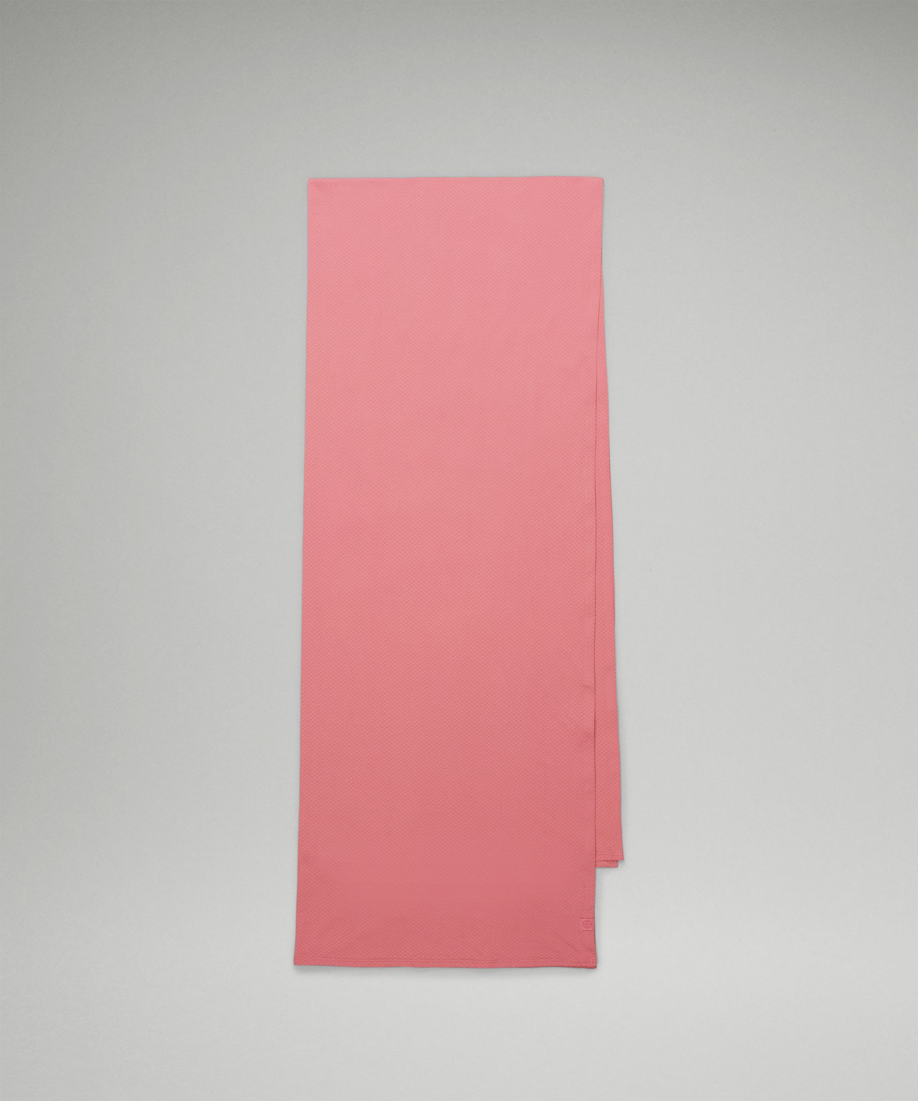Lululemon Women's Scarf-Style Hijab. 2