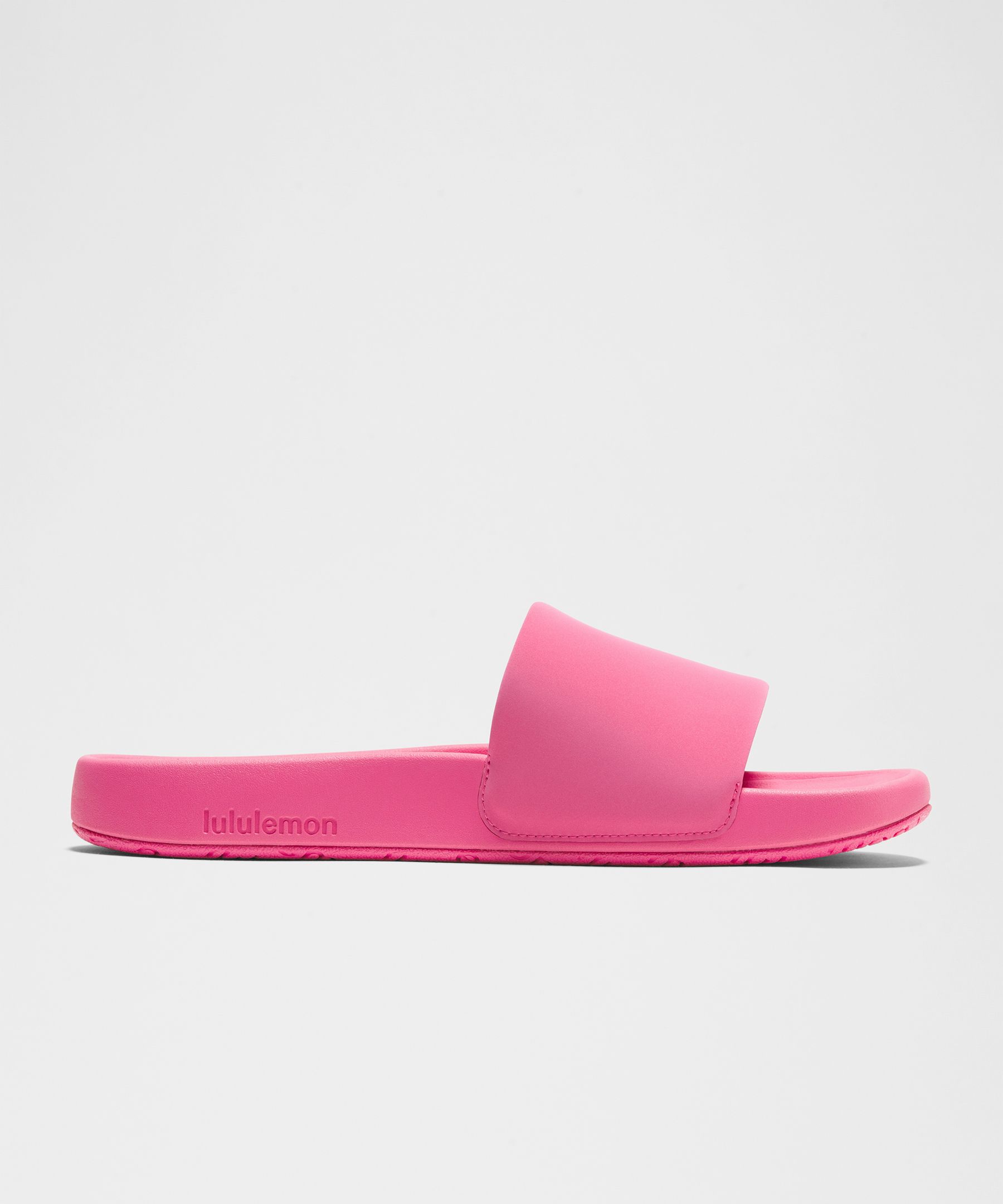 追跡有【日本未入荷】lululemon★ 快適 Terry サンダル Slide Women's Restfeel Slide | Women's Sandals | lululemon