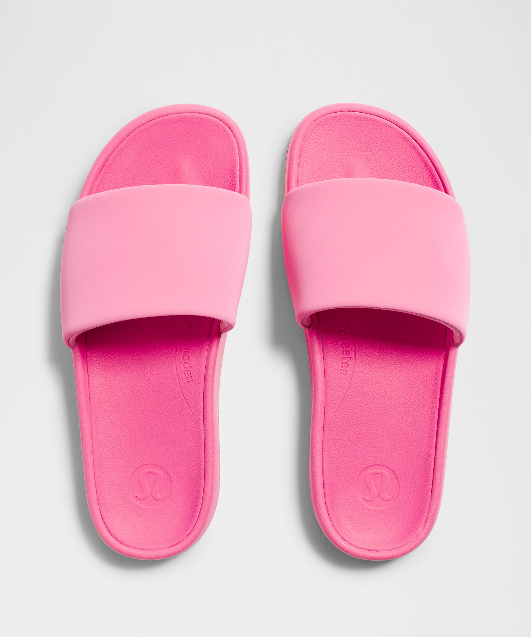 追跡有【日本未入荷】lululemon★ 快適 Terry サンダル Slide Women's Restfeel Slide | Women's Sandals | lululemon
