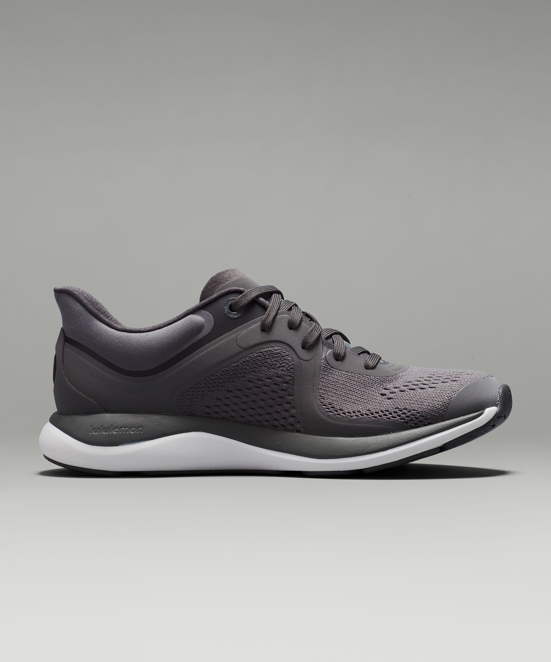 Lululemon Chargefeel Low Women's Workout Shoe. 5