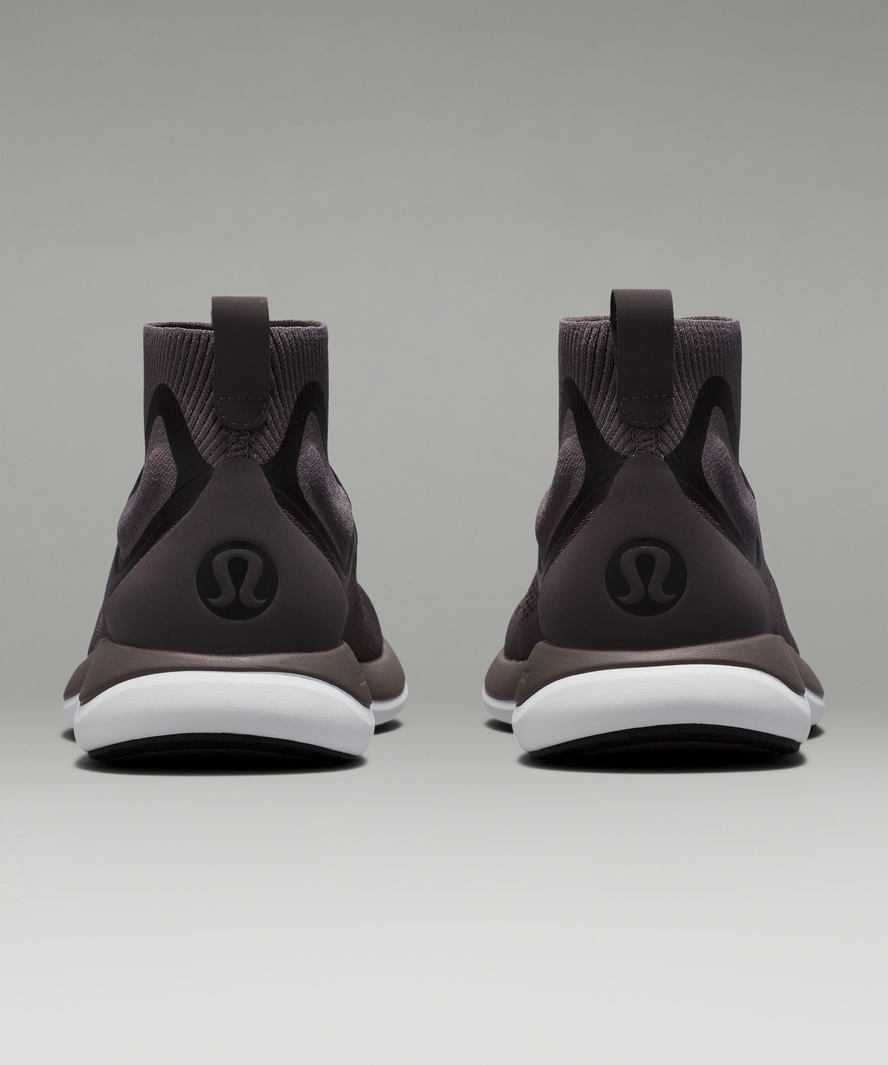 Lululemon Chargefeel Mid Women's Workout Shoe. 6