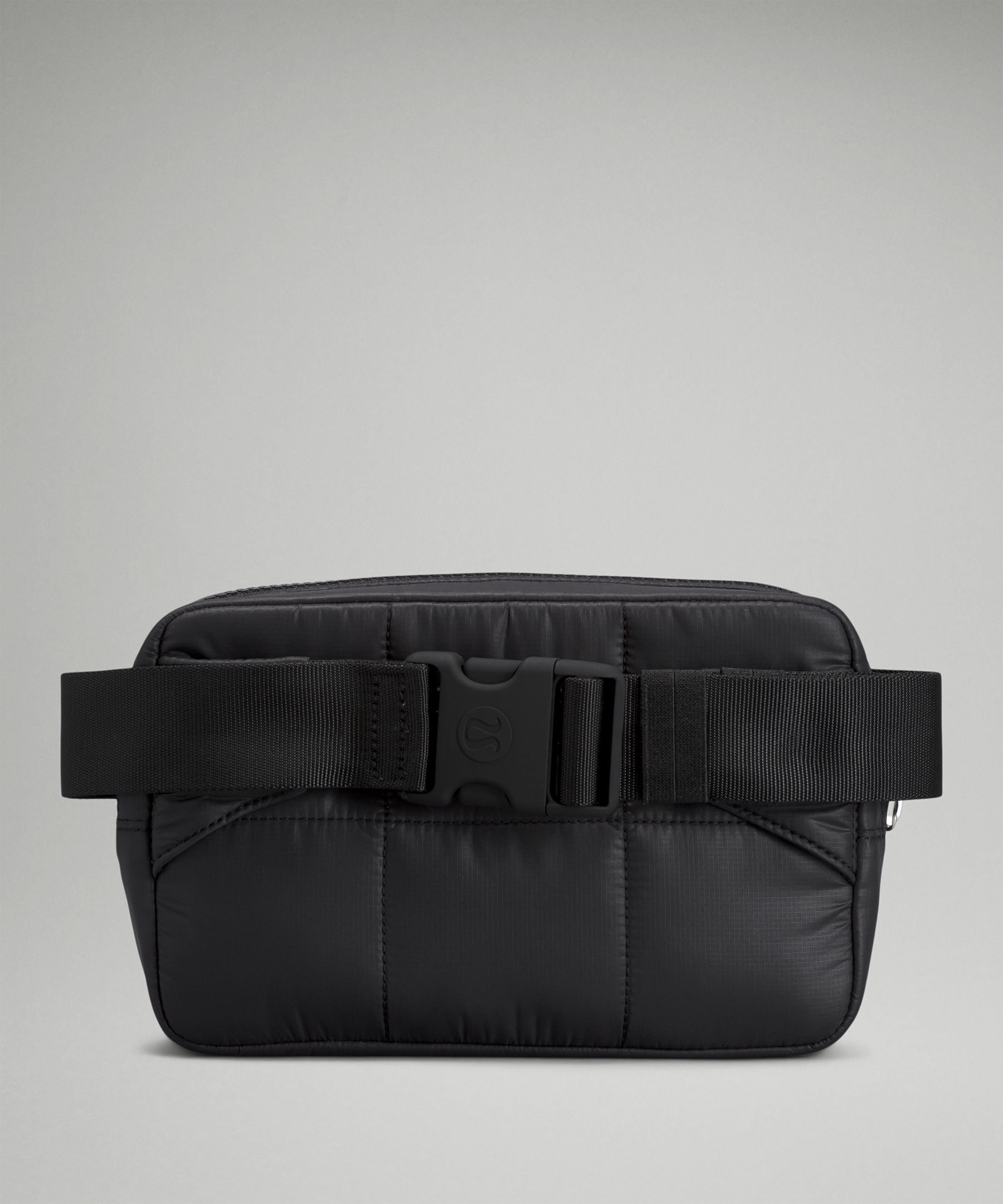 Lululemon fanny sales pack canada