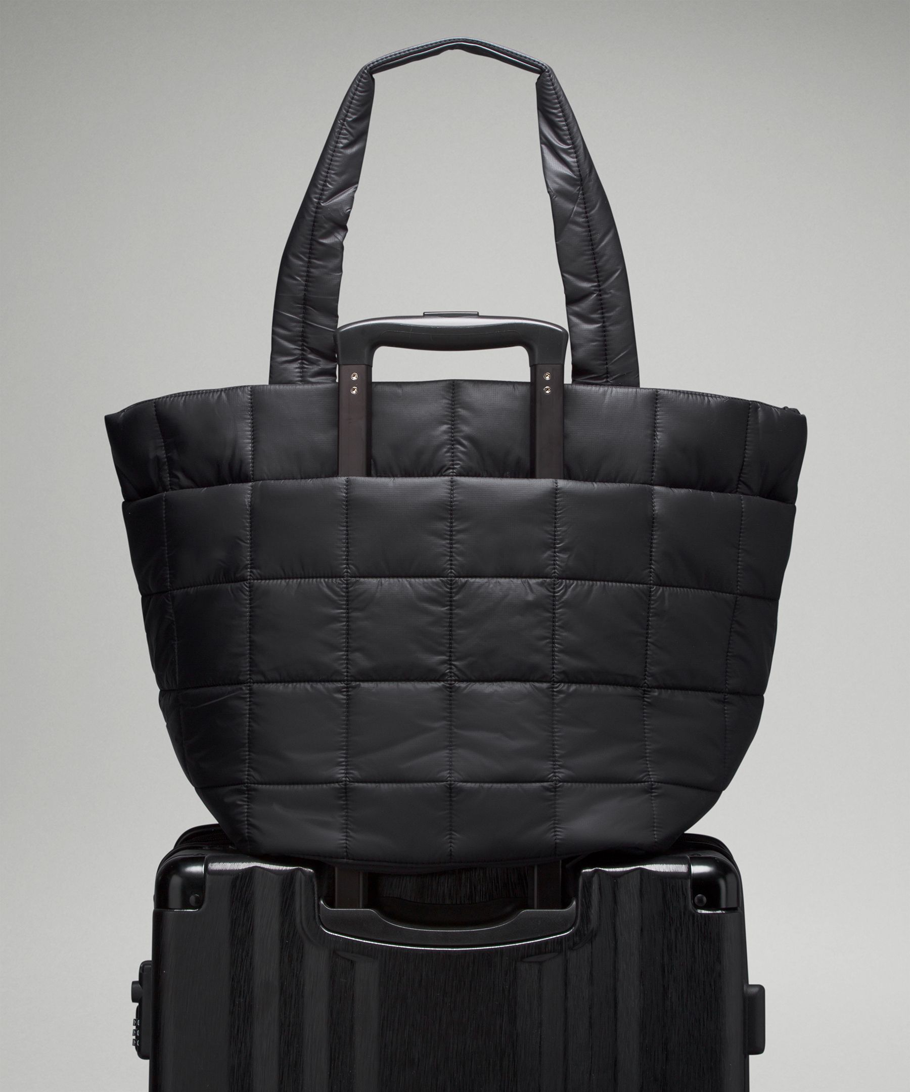 Quilted Grid Tote Bag 26L | Bags | Lululemon AU