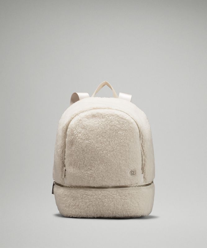 City Adventurer Backpack Mini 11L *Fleece