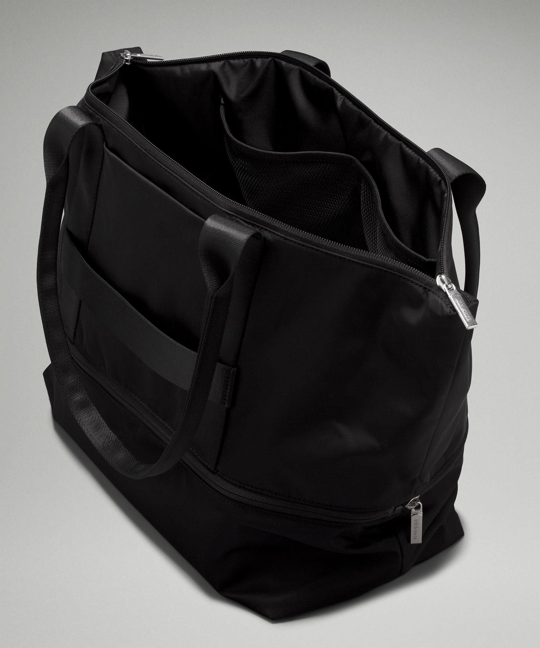 Lululemon Triumphant Tote - Black - lulu fanatics