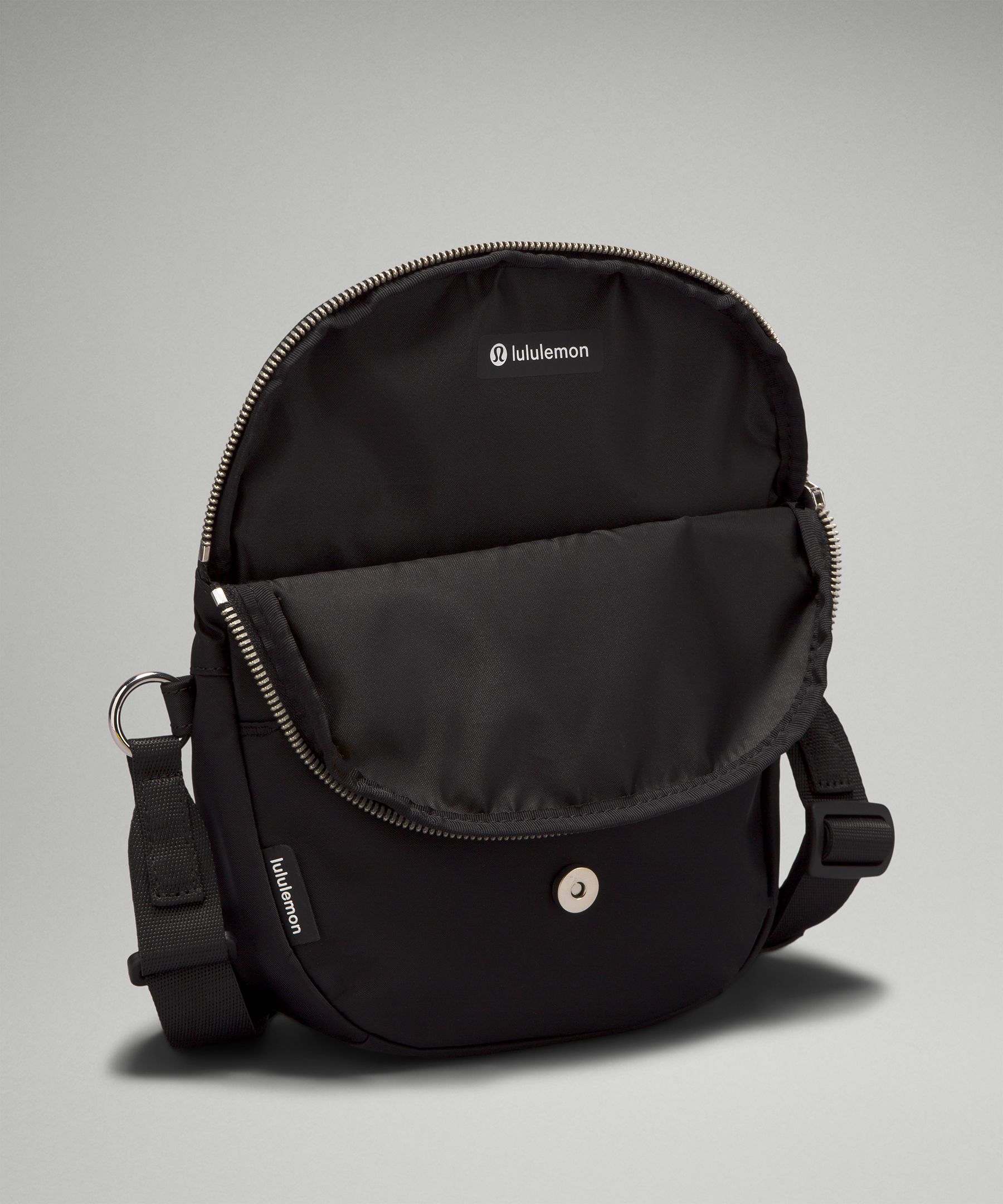 Lululemon All Night Festival Bag (All Night Black) : : Clothing,  Shoes & Accessories