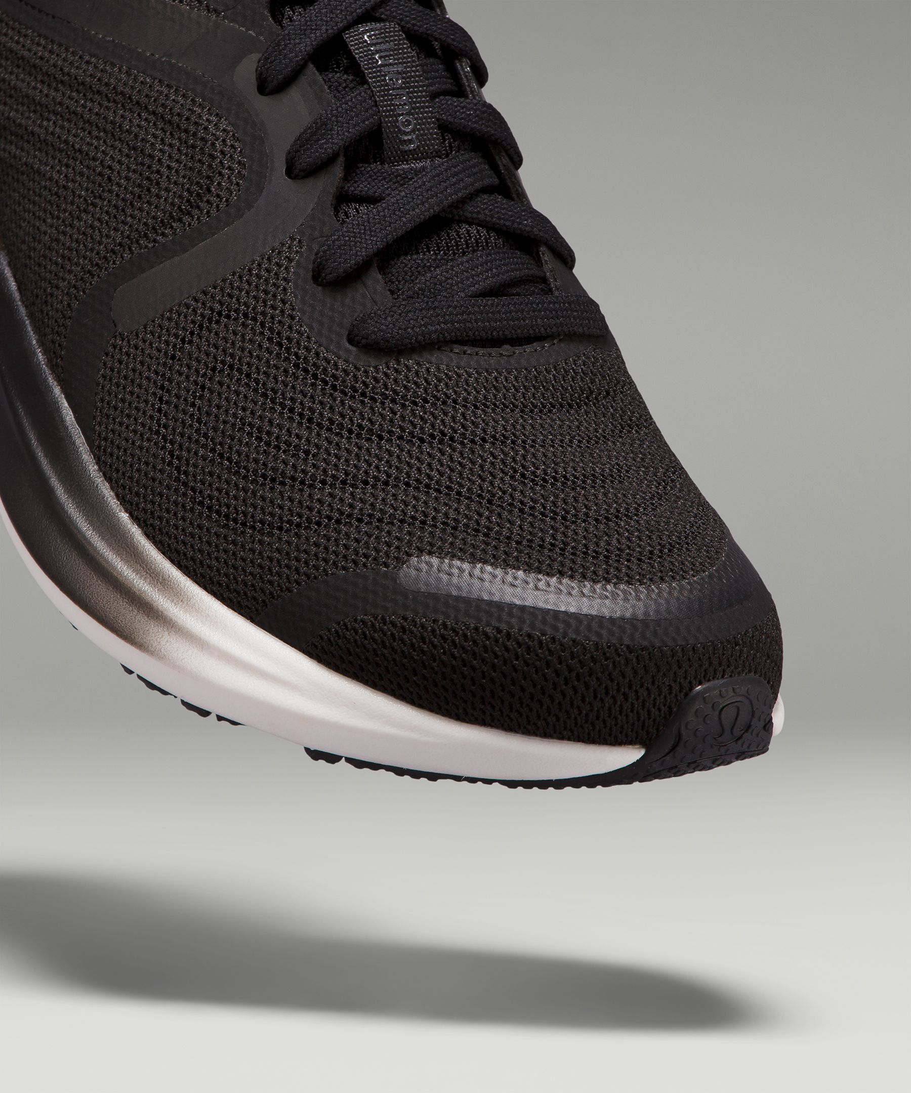 Lululemon updates the Blissfeel running shoe - Canadian Running Magazine