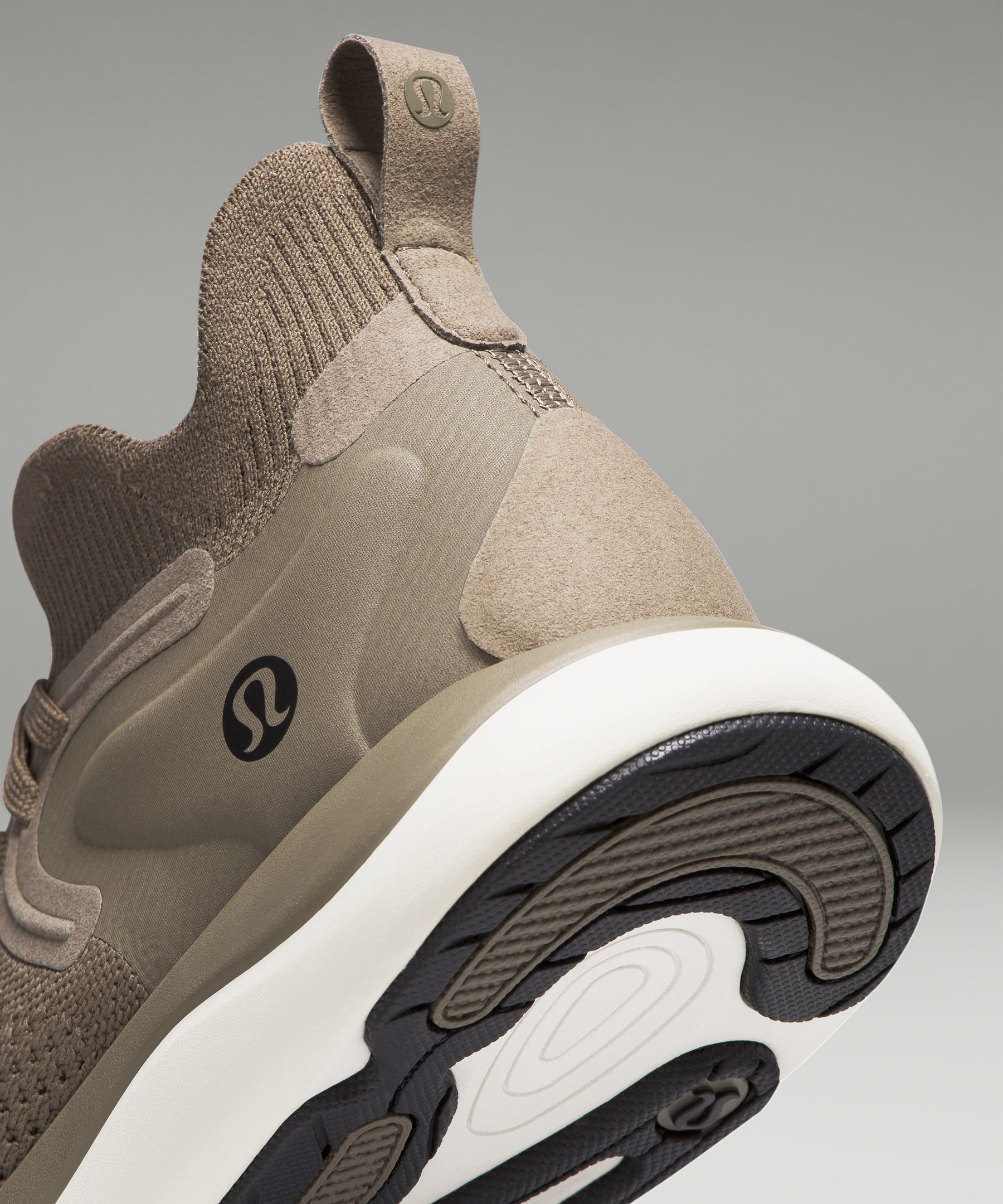 Lululemon Chargefeel 2 Mid Women's Workout Shoe. 9