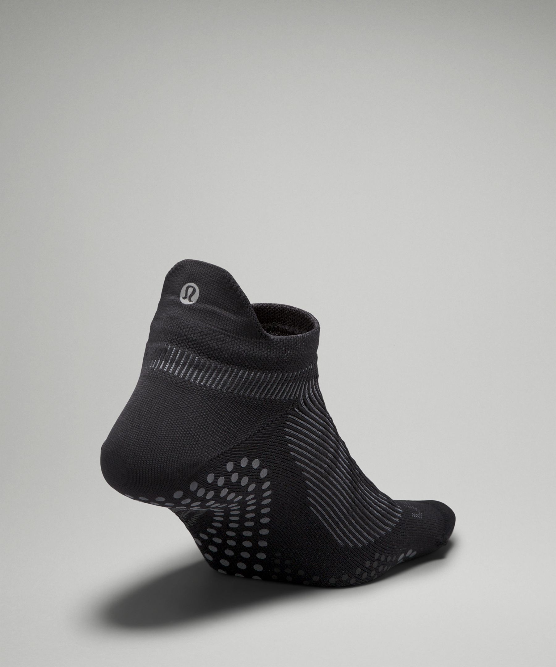 RS Recommends: These Yoga Socks Help You Find Balance (Literally) in Your  Practice - Yahoo Sports