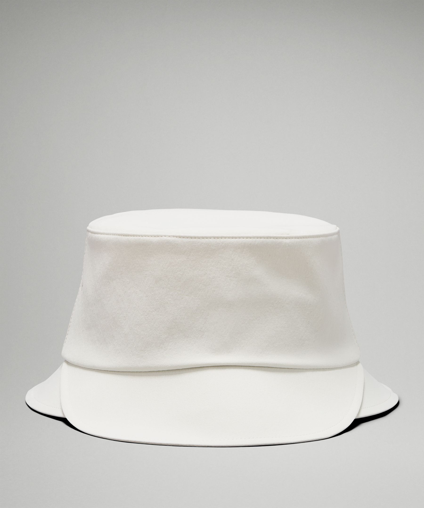 Women's White Plain Bucket Hat - Size One Size