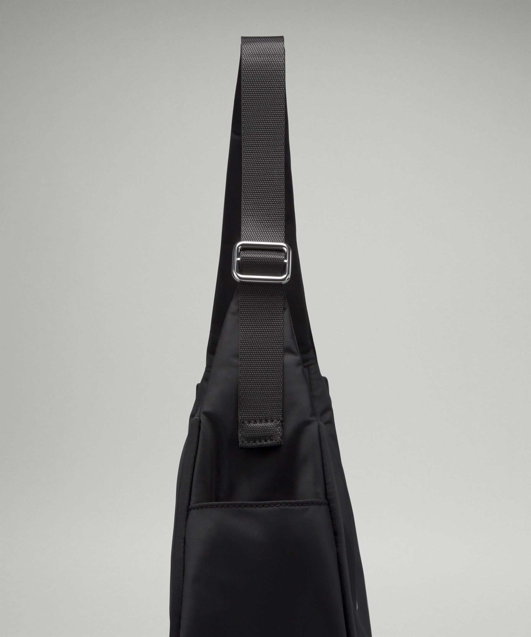 Lululemon Mini Shoulder Bag 4L In Stock Availability and Price