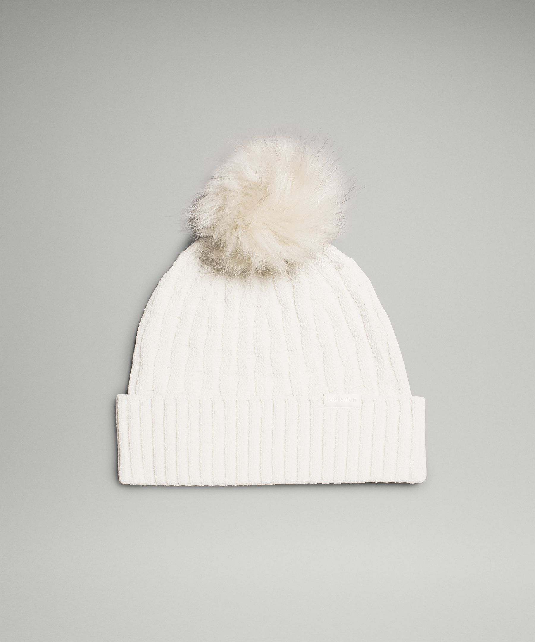 Lululemon Womens Cable Knit Pom Beanie