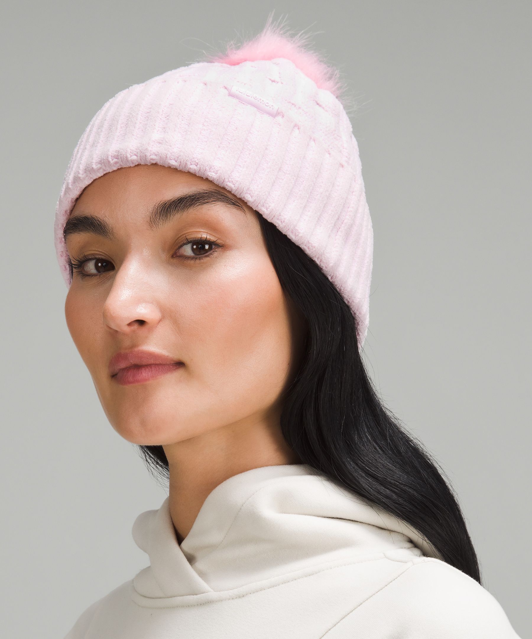 Lululemon pom cheap pom hat