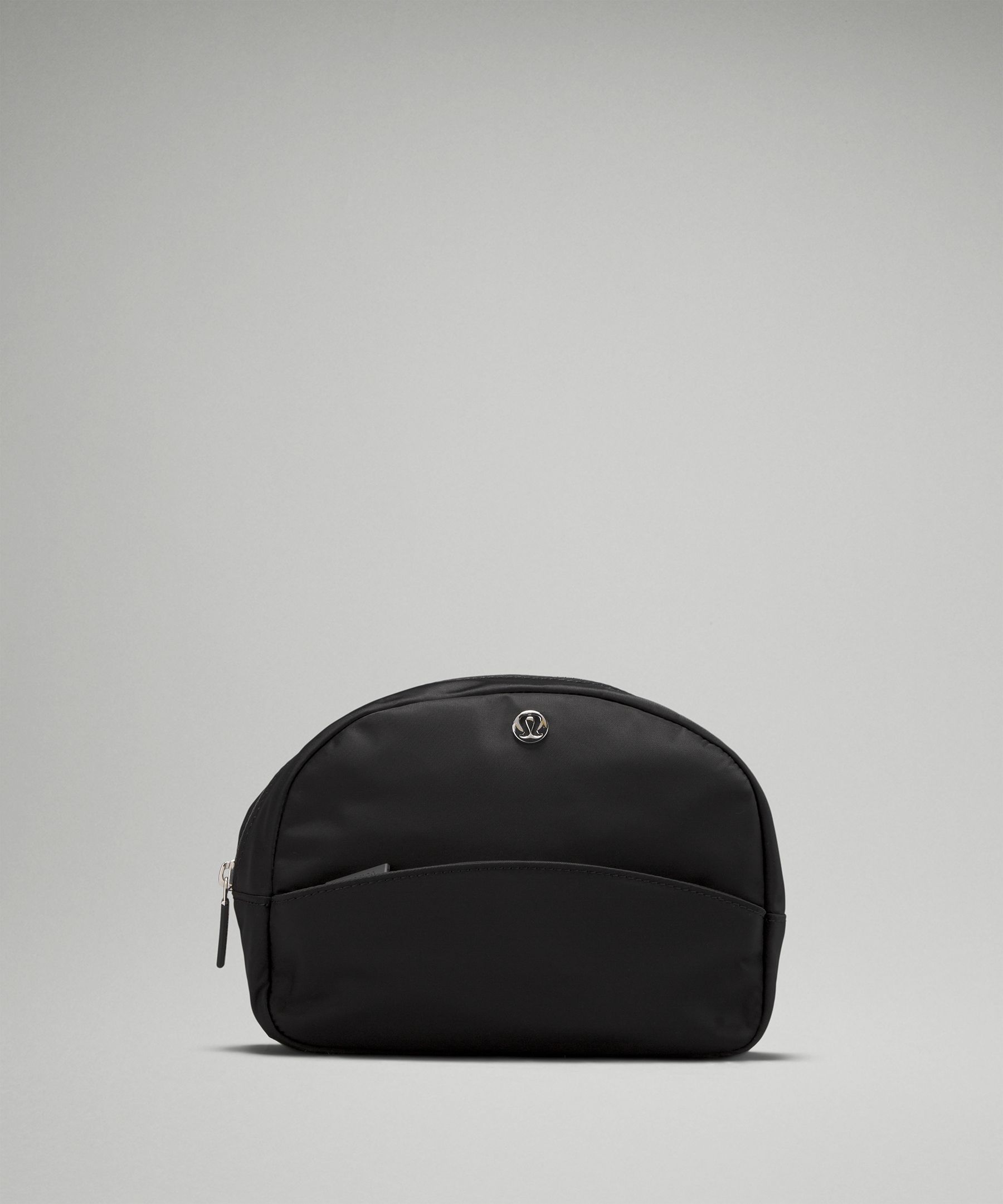 Lululemon store toiletry bag