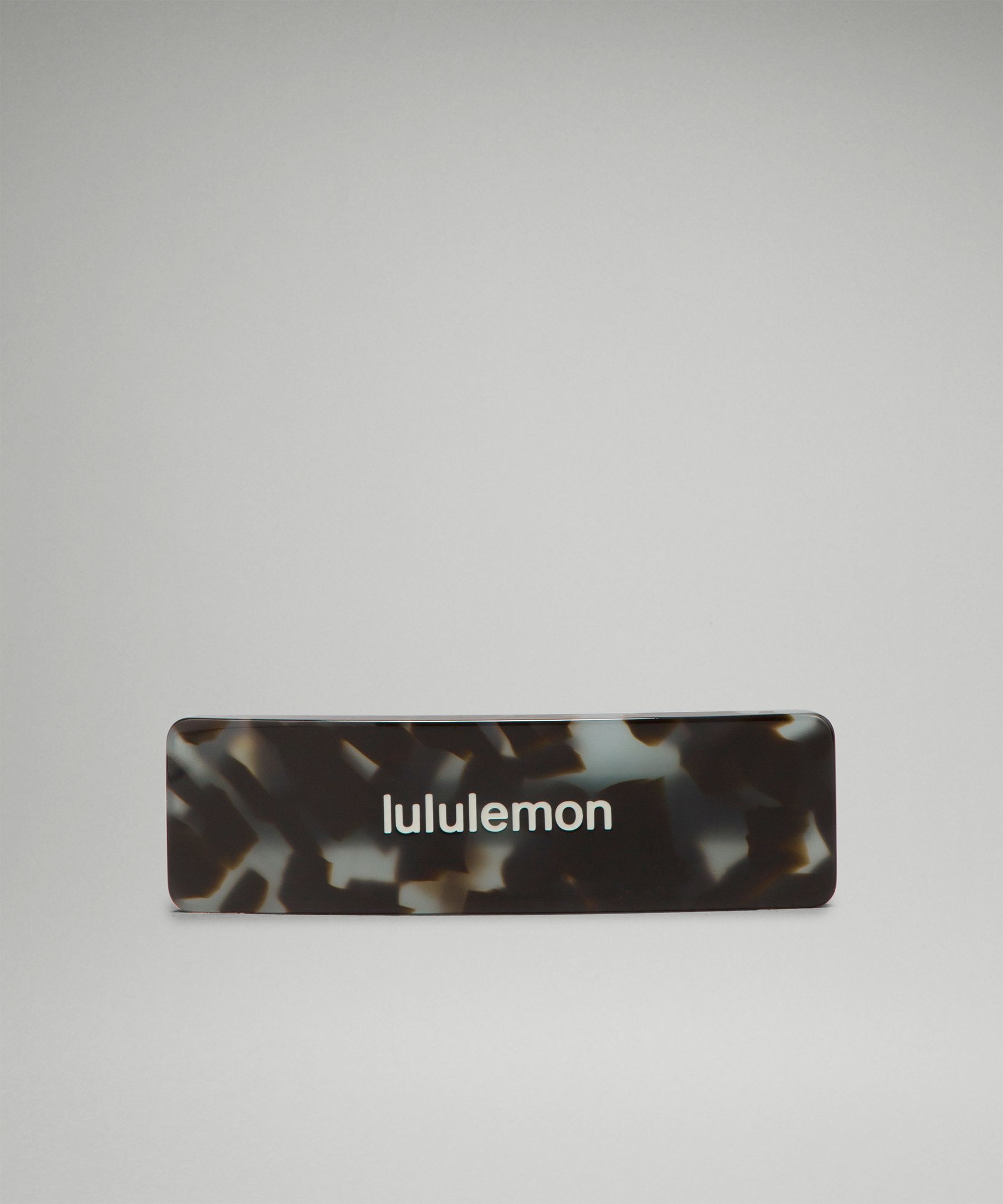 black Lululemon Athletica label