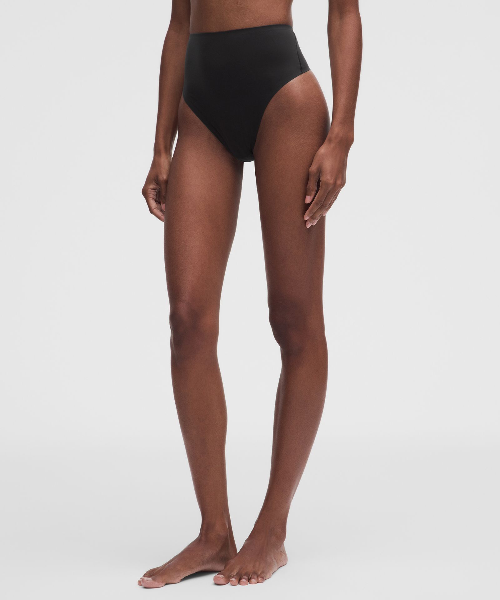 Женские трусы-стринги Lululemon Wundermost Ultra-Soft Nulu, набор 3 шт — фото 2