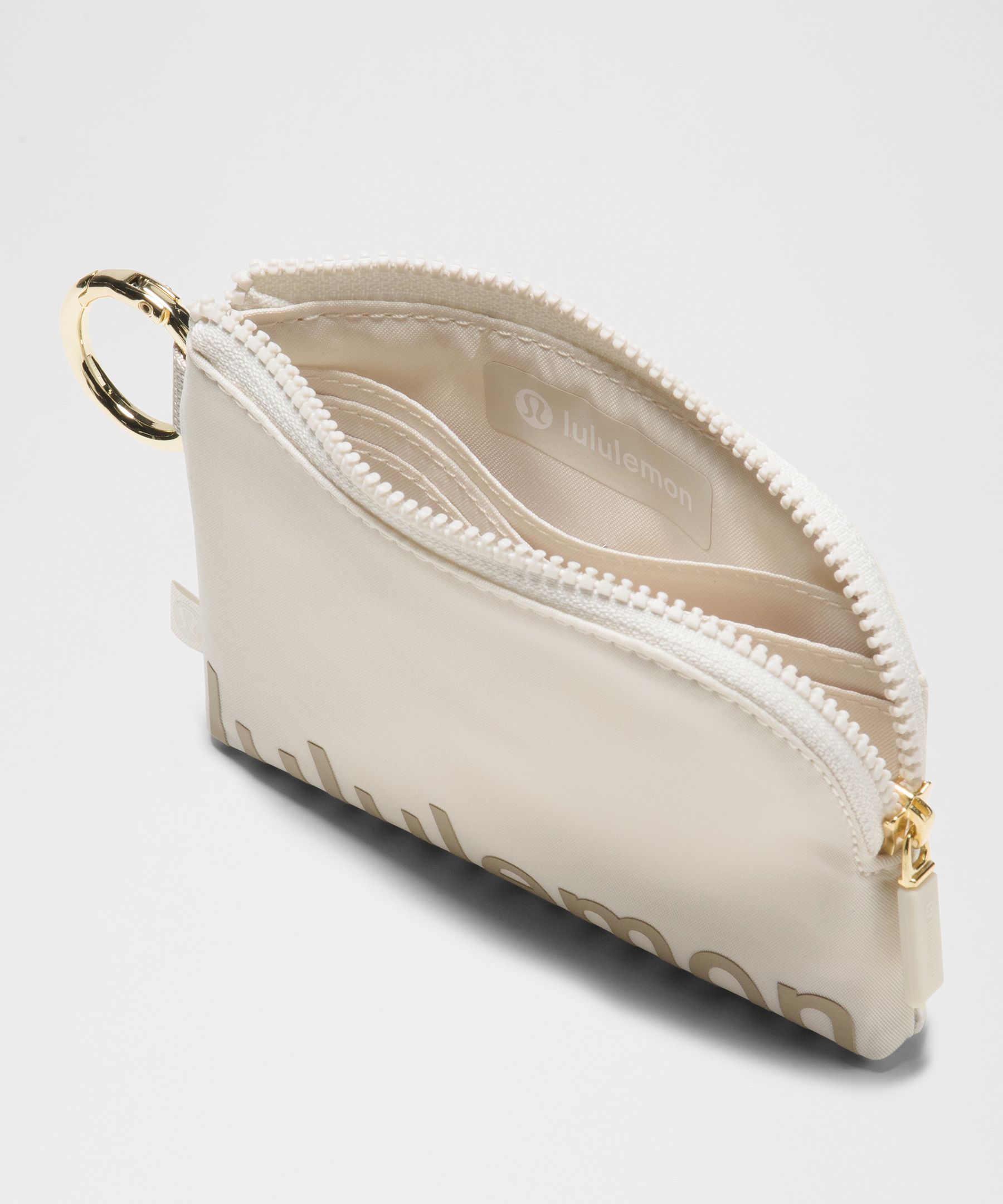lululemon coin bag Clippable Card Pouch - Size One Size pochette double avec dragonne Shop the lululemon Everywhere Belt