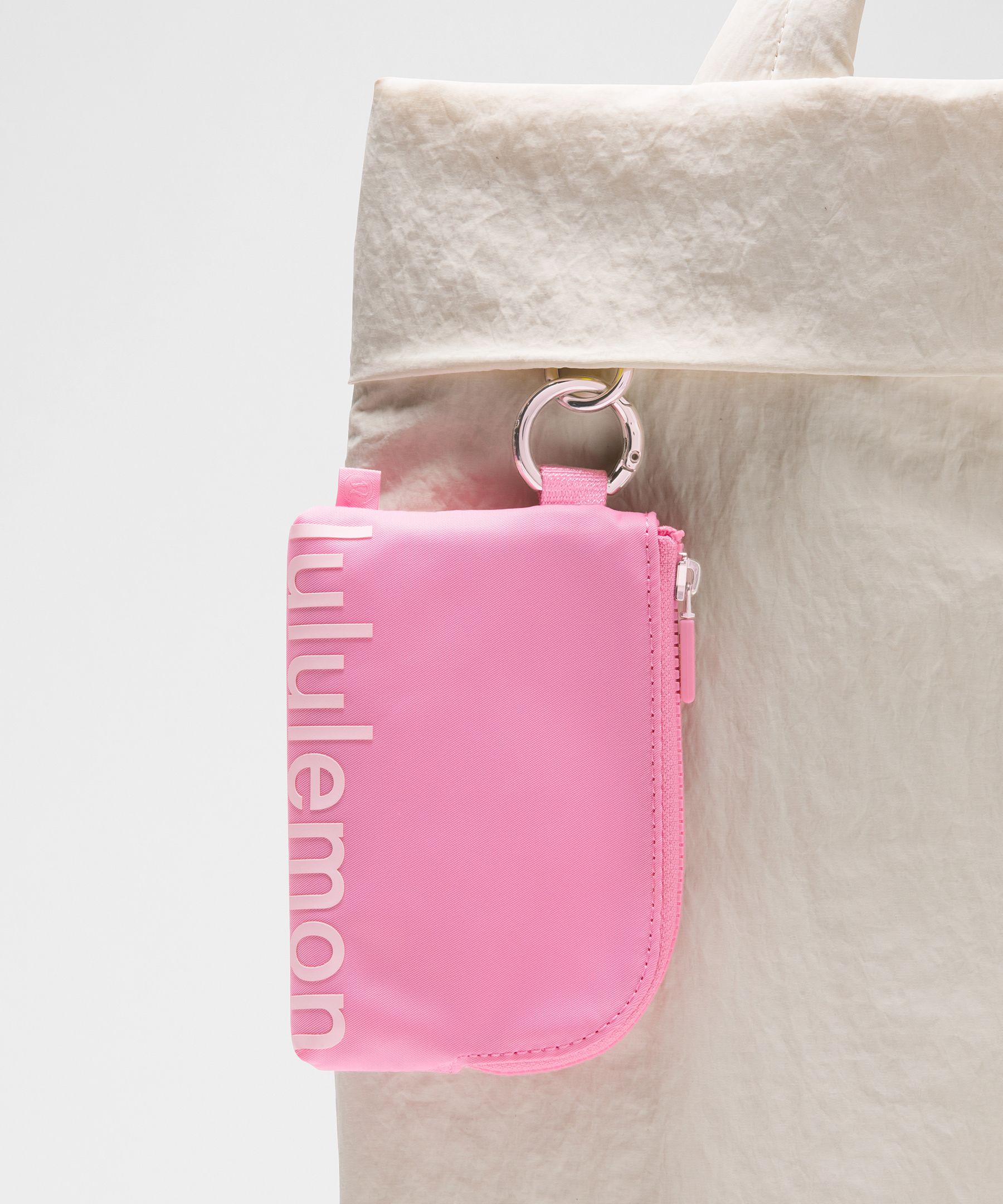 Mini bolsa portatarjetas con clip