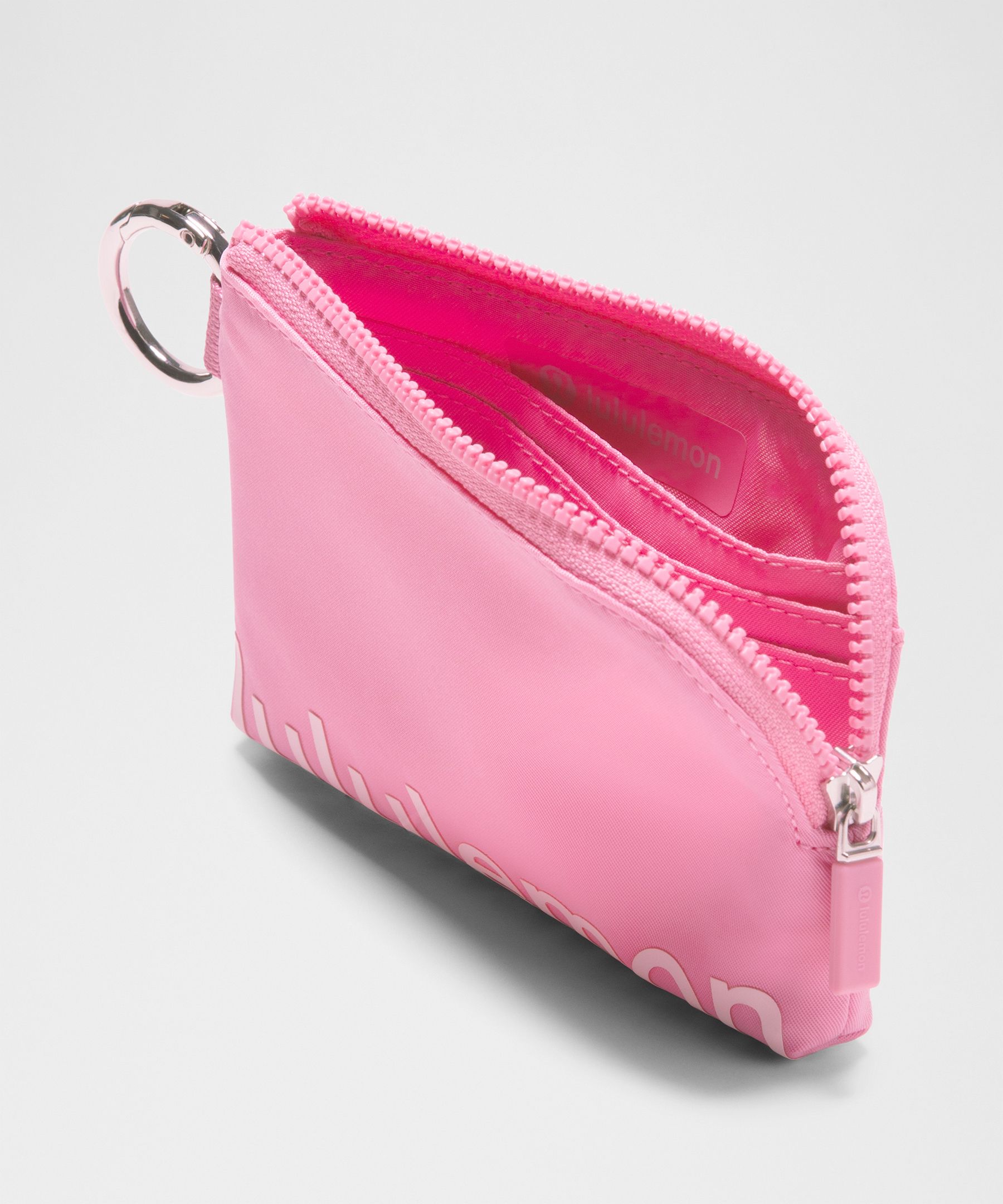Clippable Card Pouch