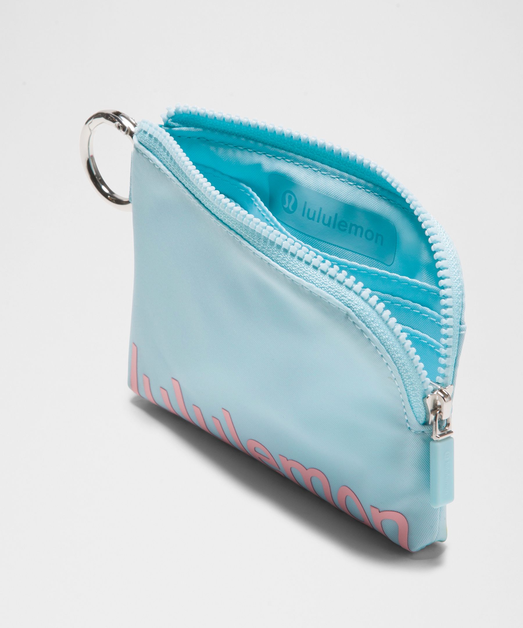 Clippable Card Pouch