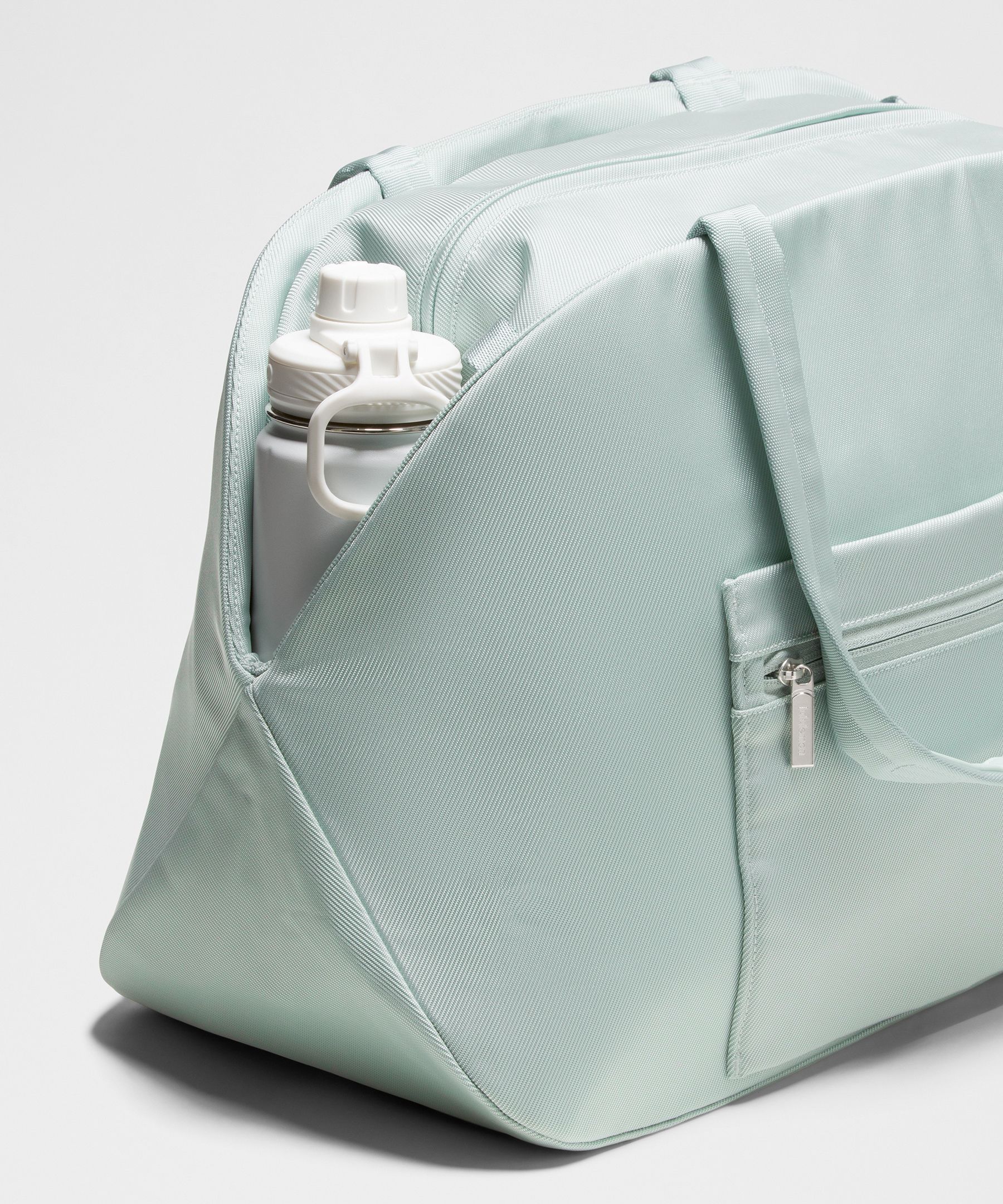 City Essentials Bag 25L