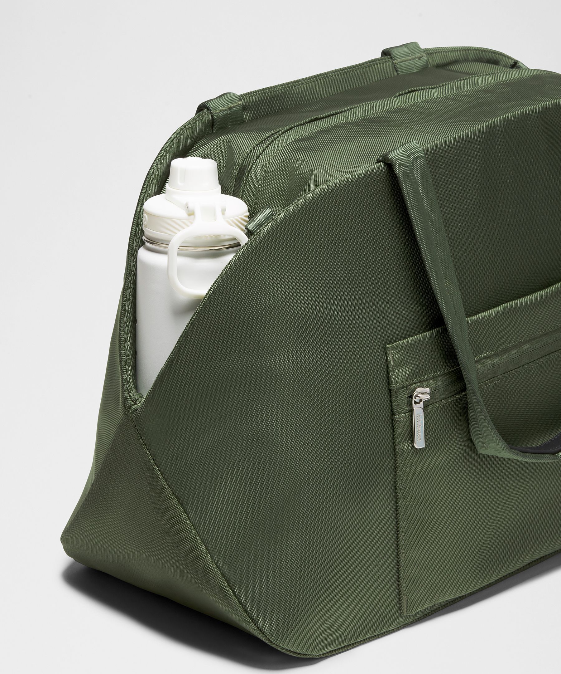 City Essentials Bag 25L