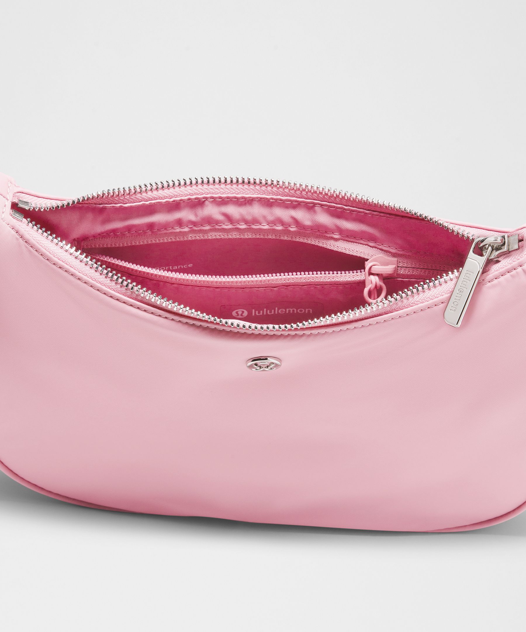 Lululemon shoulder bag cheap