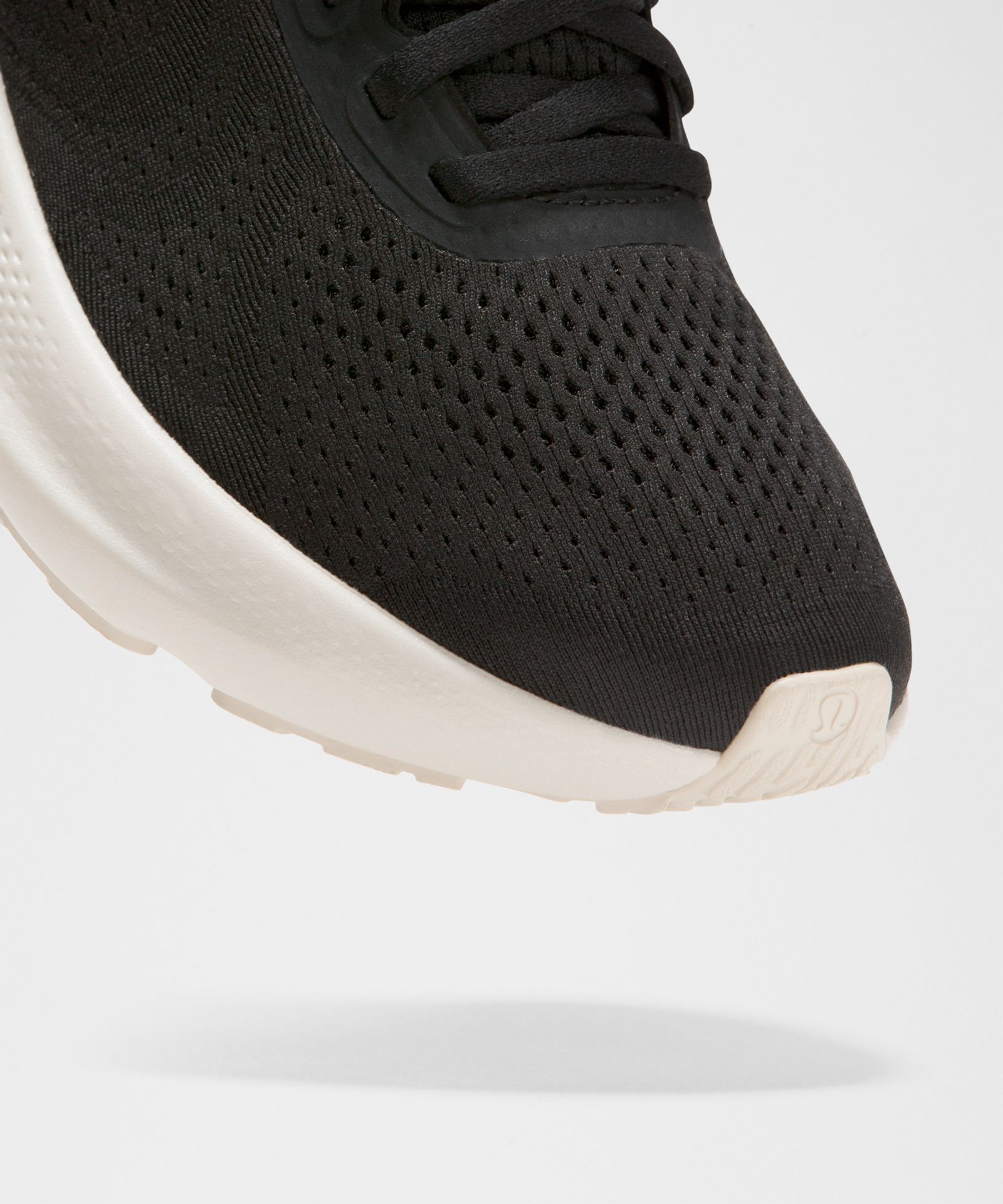 Lululemon Women's Beyondfeel Running Shoe — фото 9