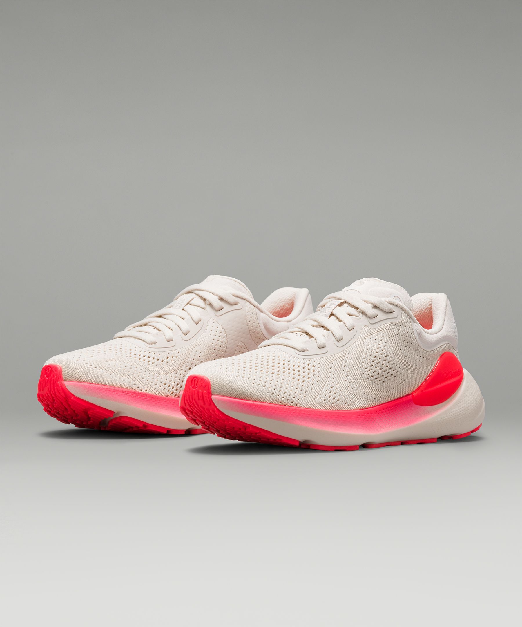 Ladies running shoes canada best sale