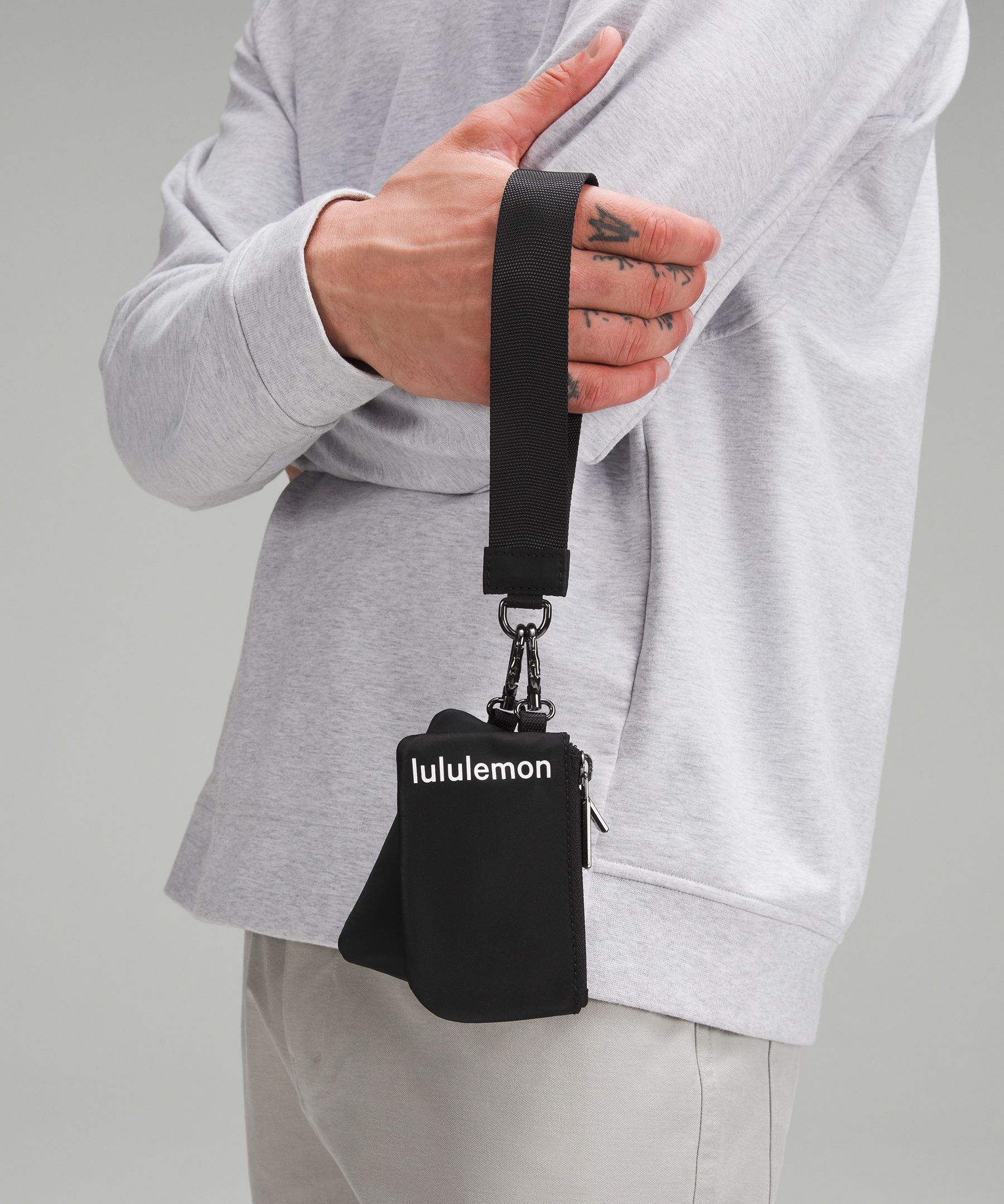 louis vuitton key pouch with lululemon wristlet｜TikTok Search