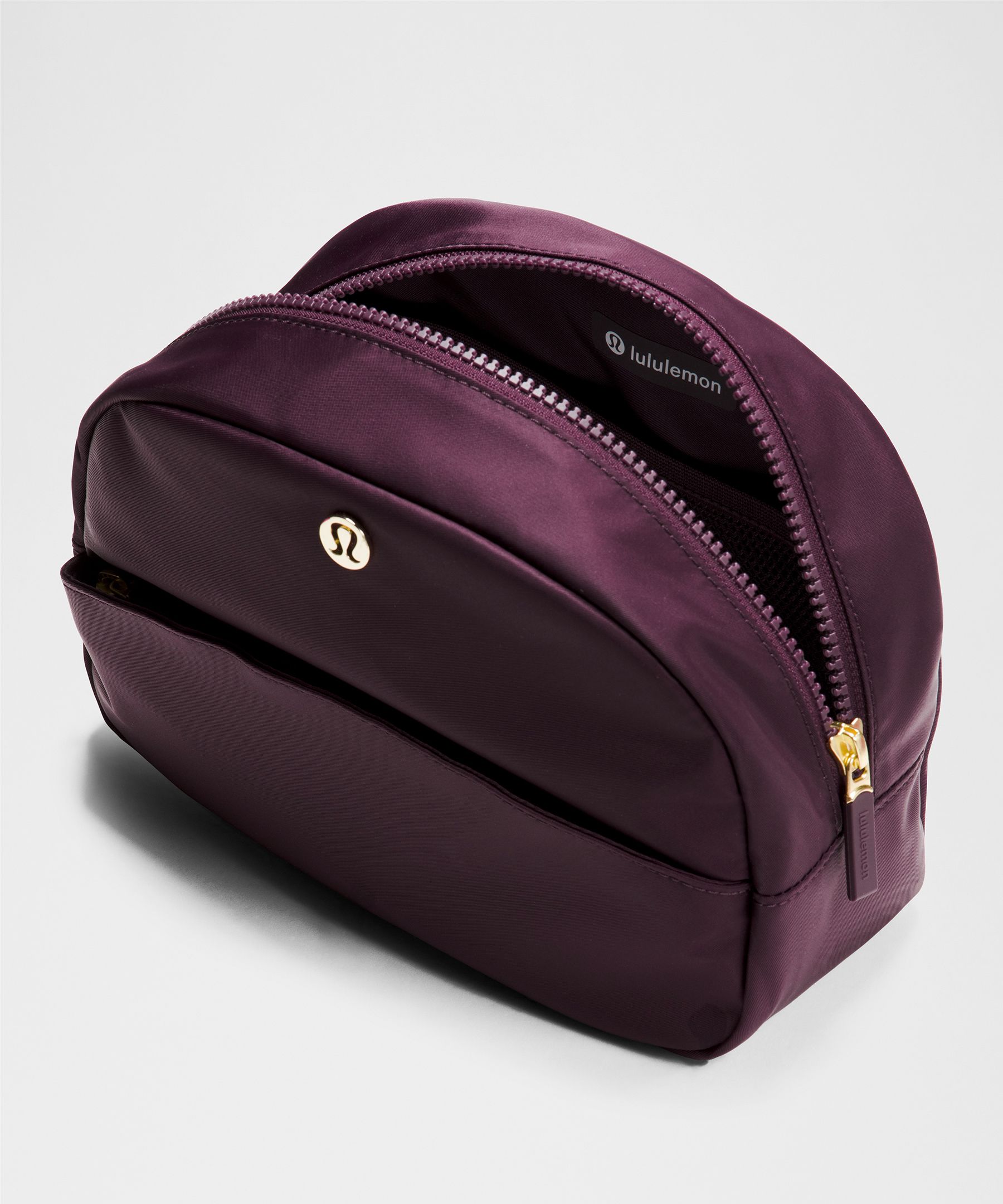 Lululemon City Essentials Pouch 4l