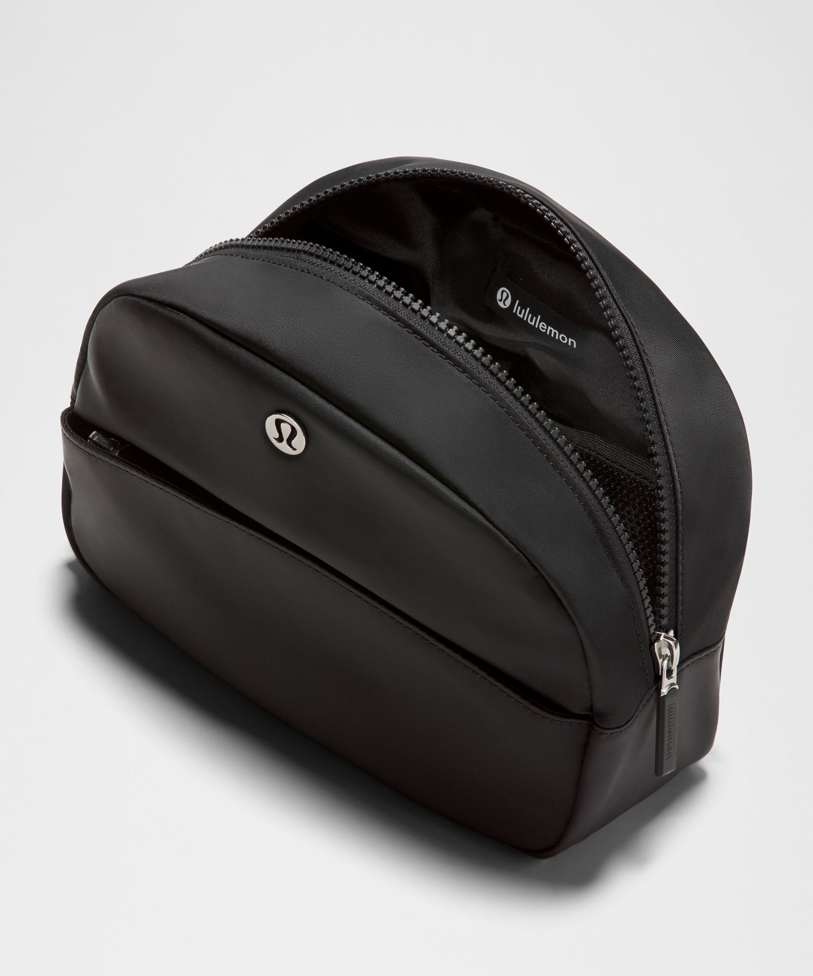 Сумка Lululemon City Essentials объёмом 4 л — фото 3