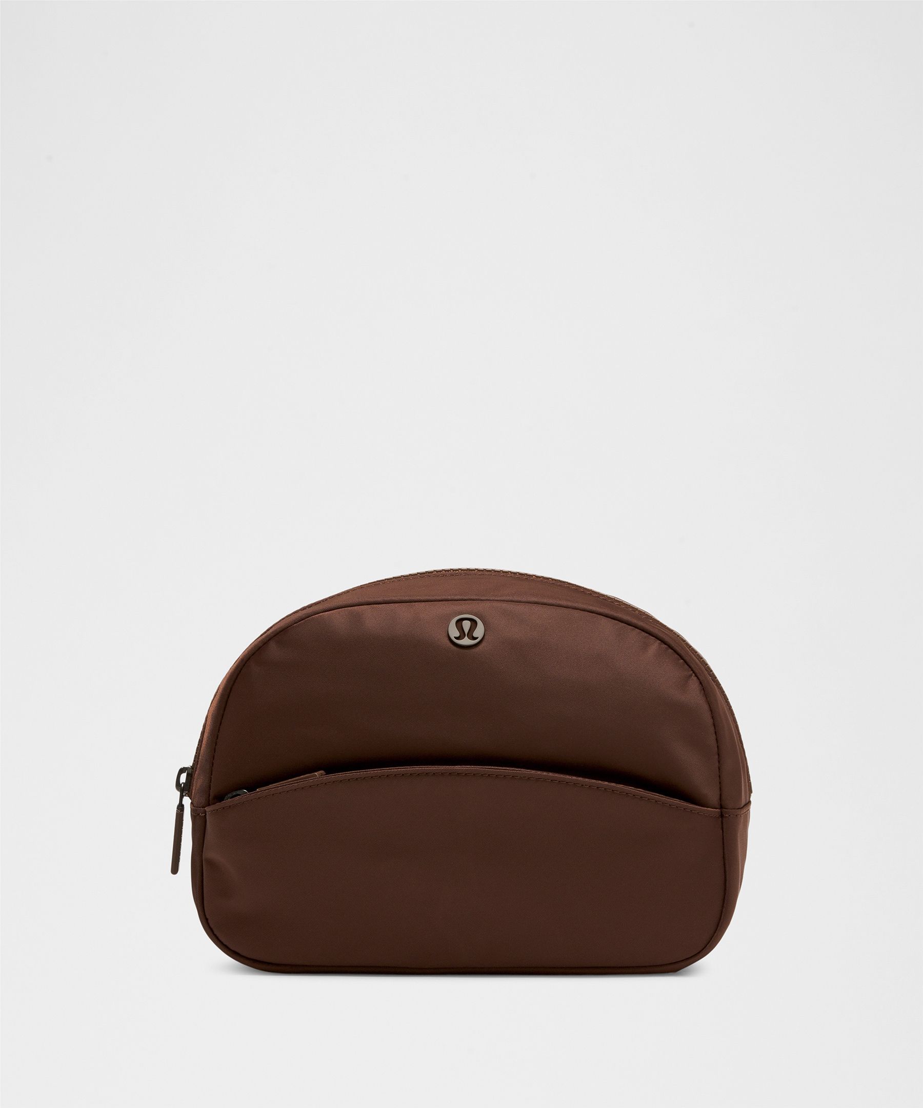 City Essentials Pouch 4L - Brown