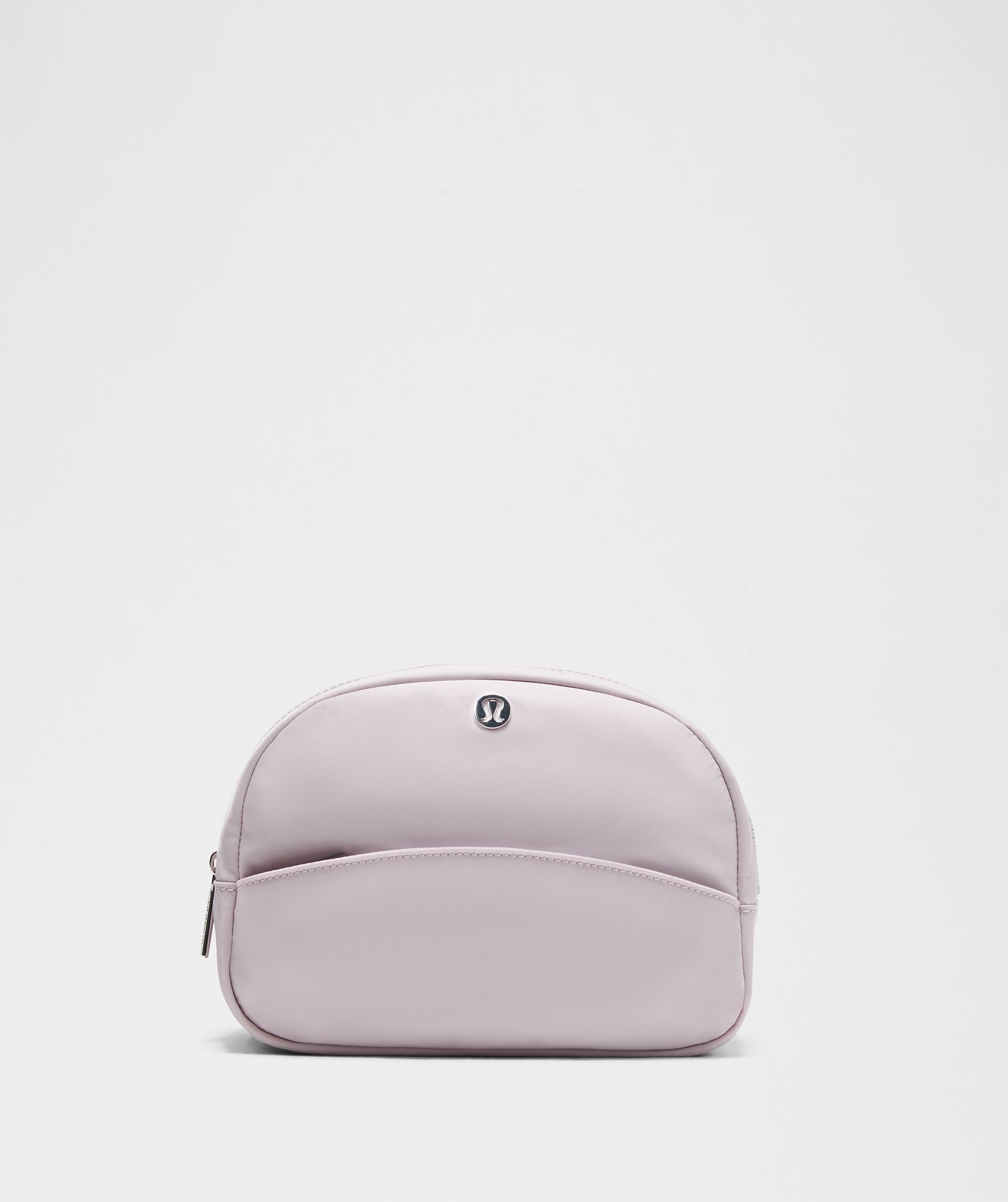 City Essentials Pouch 4L
