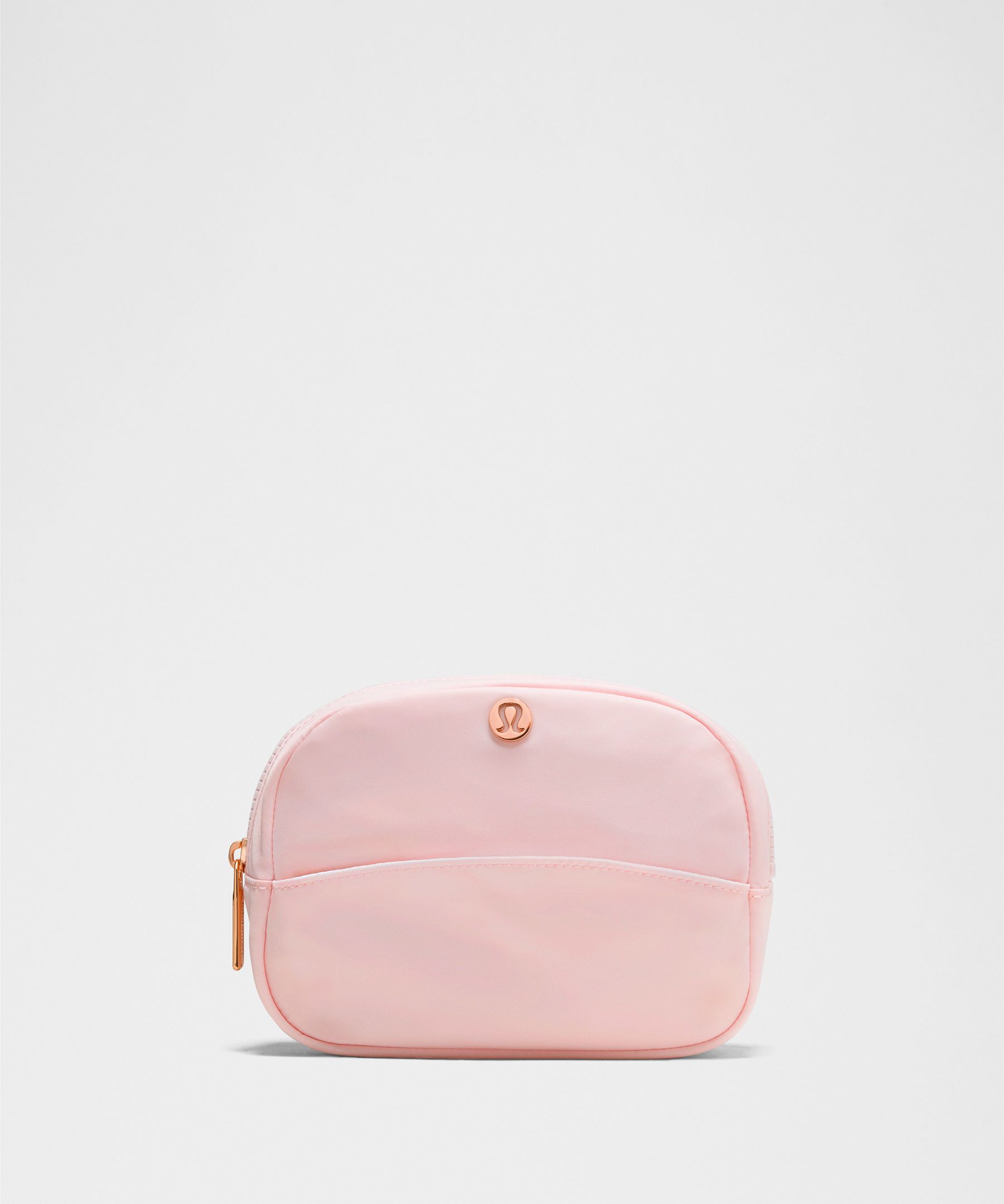 lululemon – City Essentials Pouch Bag Mini 2L – Color Pink/Gold