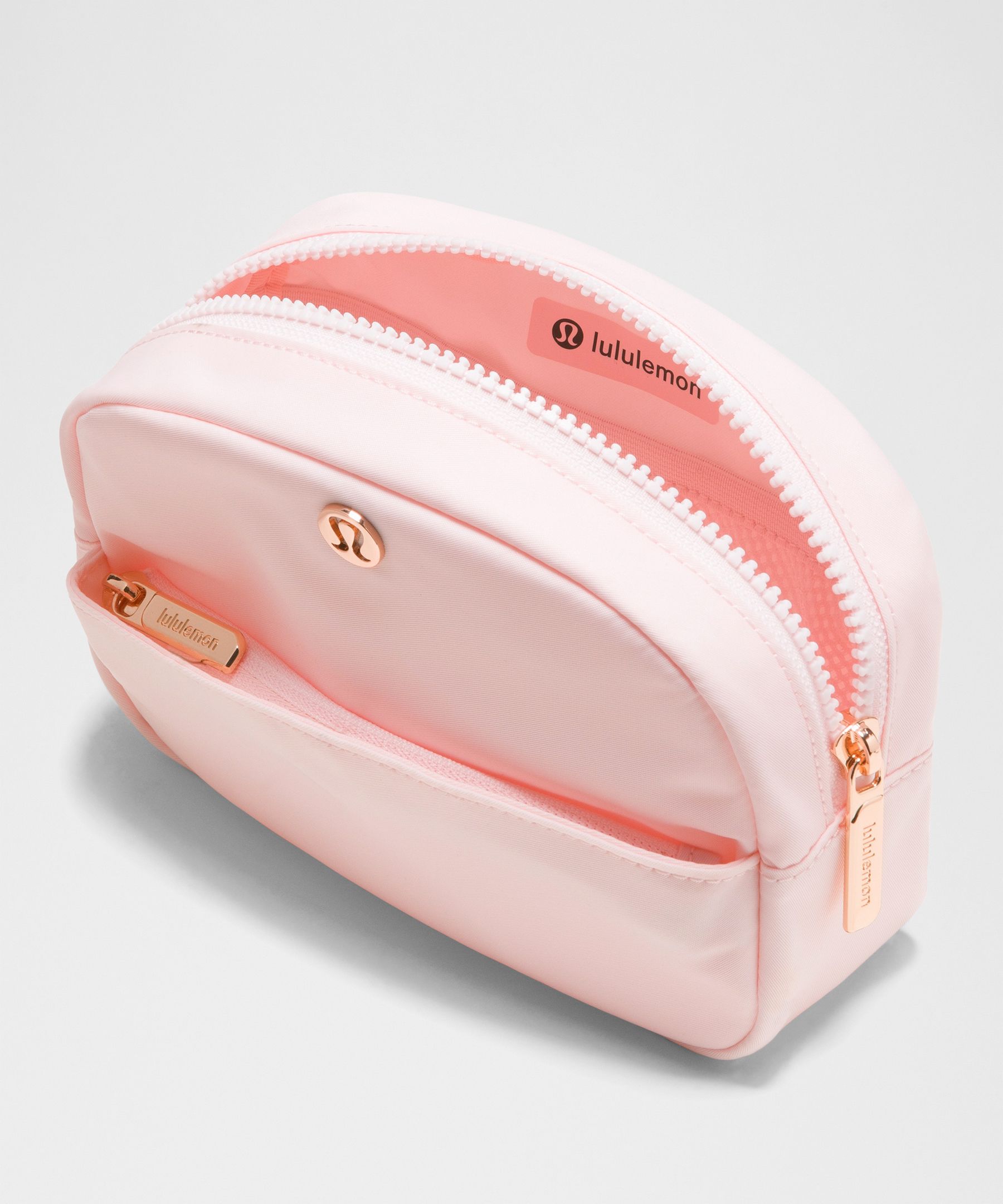 City Essentials Pouch *Mini 2L