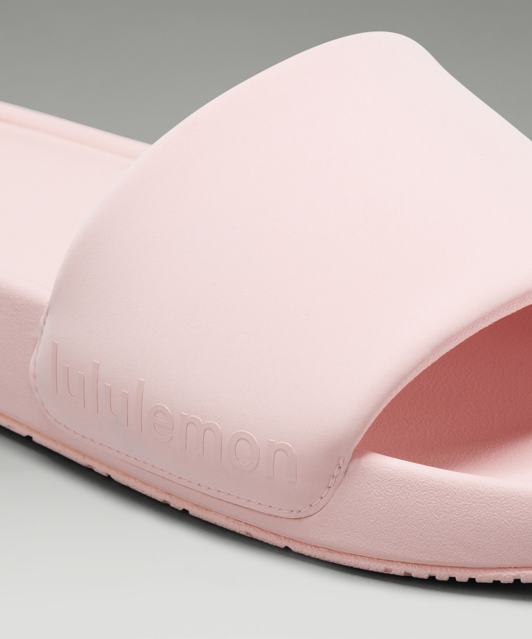 Lululemon Restfeel Women's Slide. 7