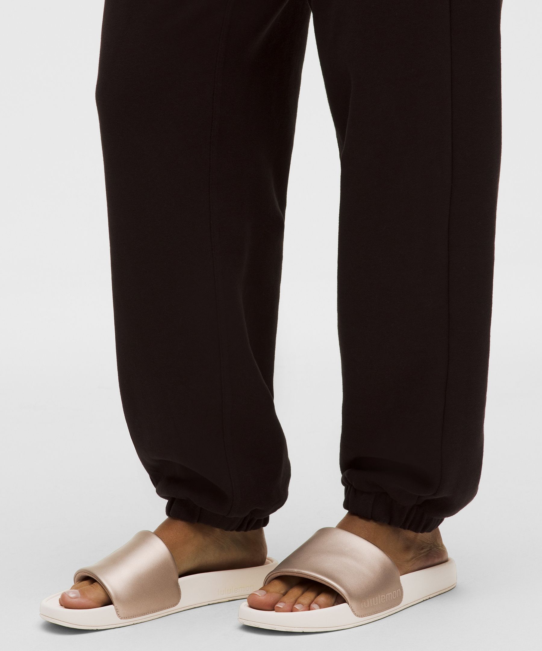 Lululemon Women's Restfeel Slide In Gold