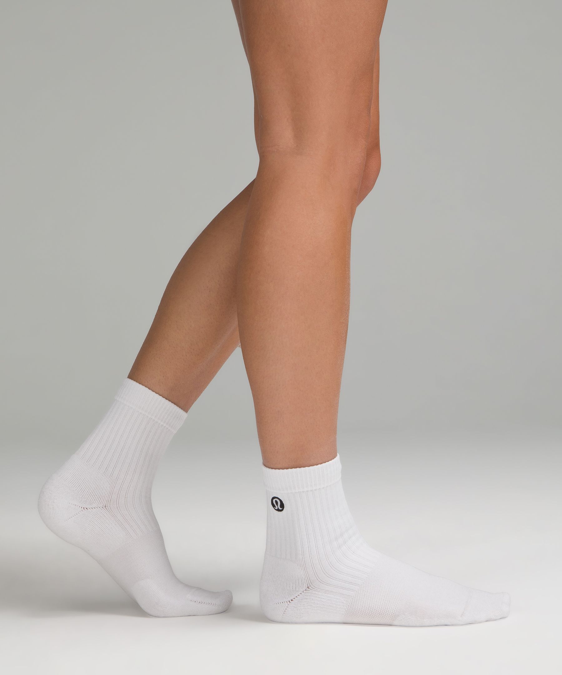 Women's Daily Stride Quarter Socks |