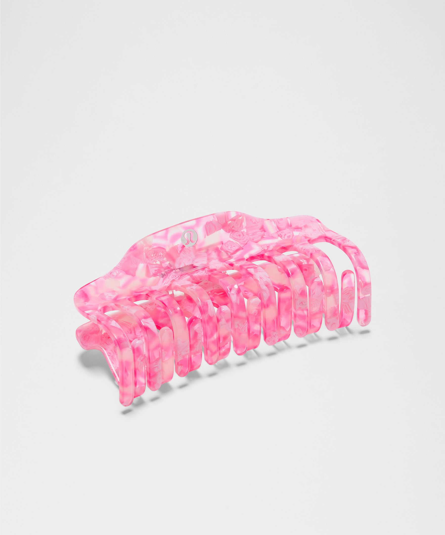 Pince à cheveux géante