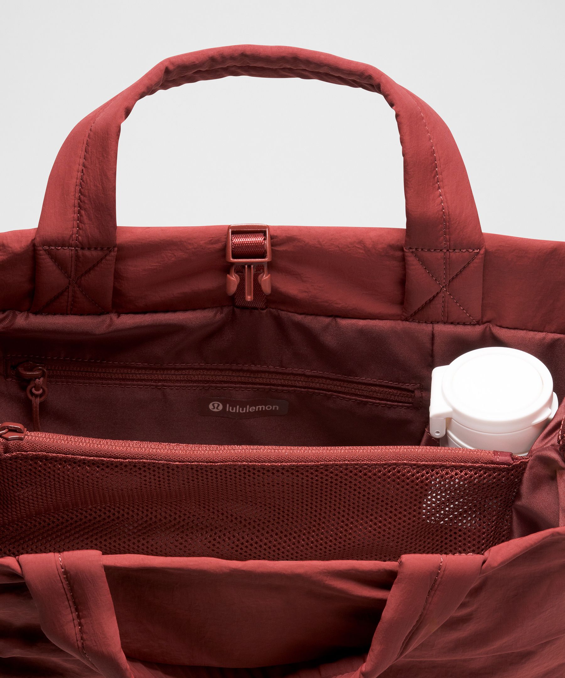 Lululemon On My Level Tote Bag 20l