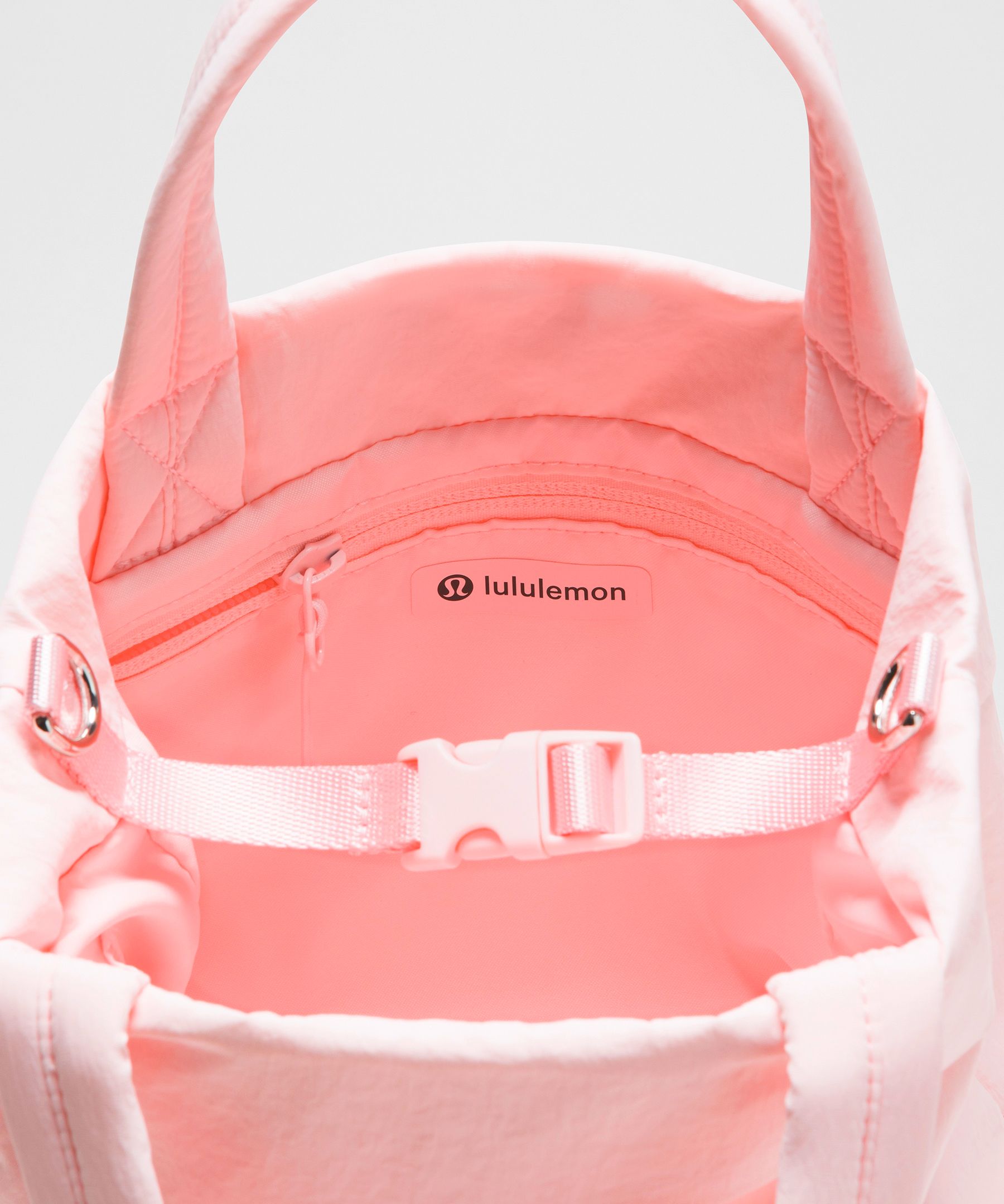 On My Level スモールトートバッグ 5L | バッグ | Lululemon JP