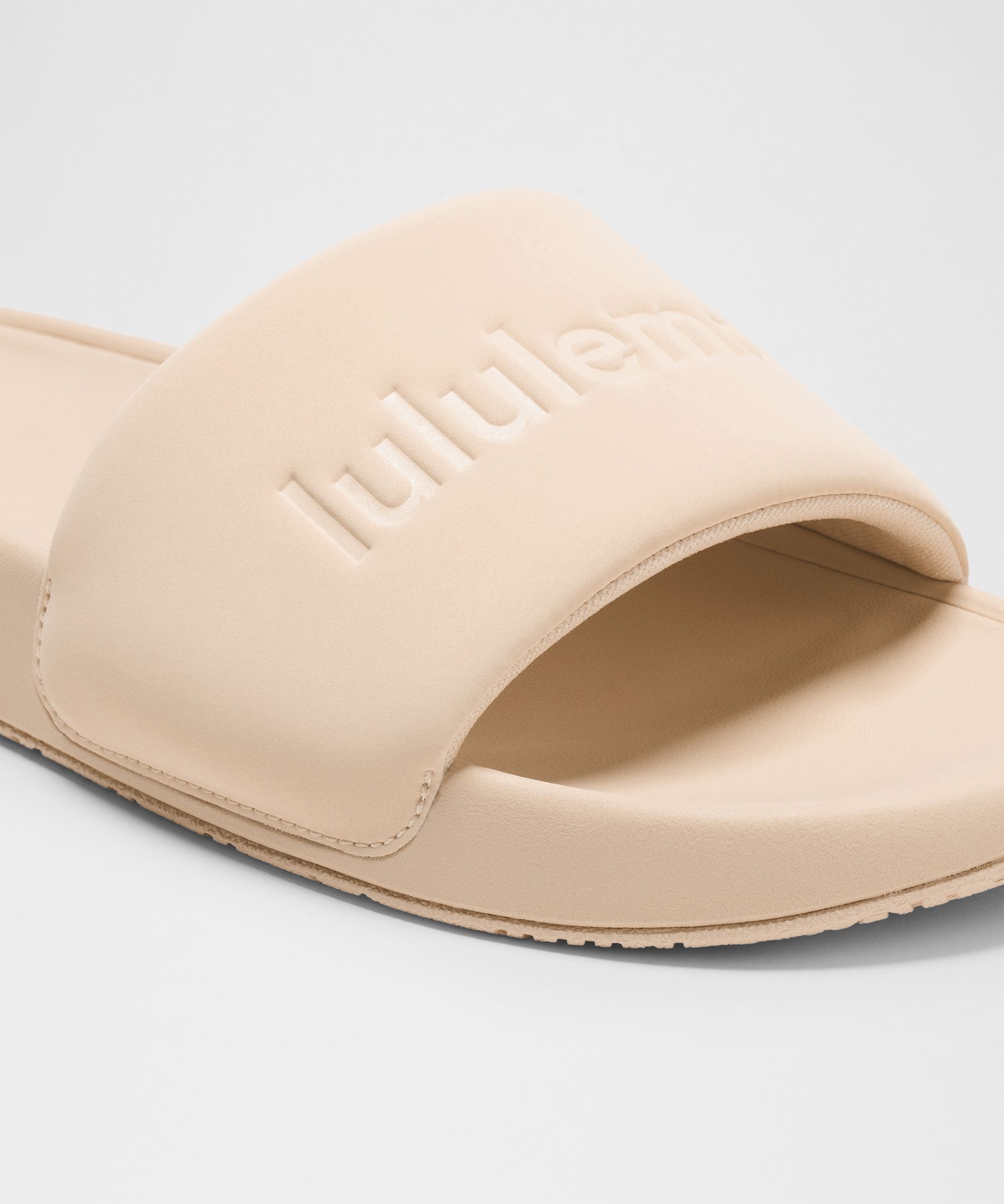 Lululemon Restfeel Slide Graphic