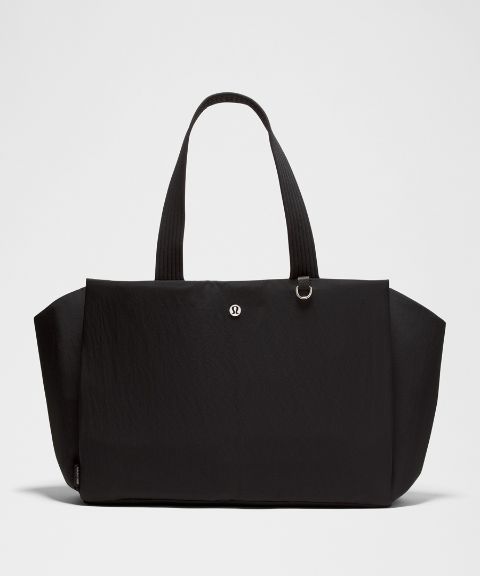 Сумка-шопер Lululemon Triple Compartment объёмом 18 л