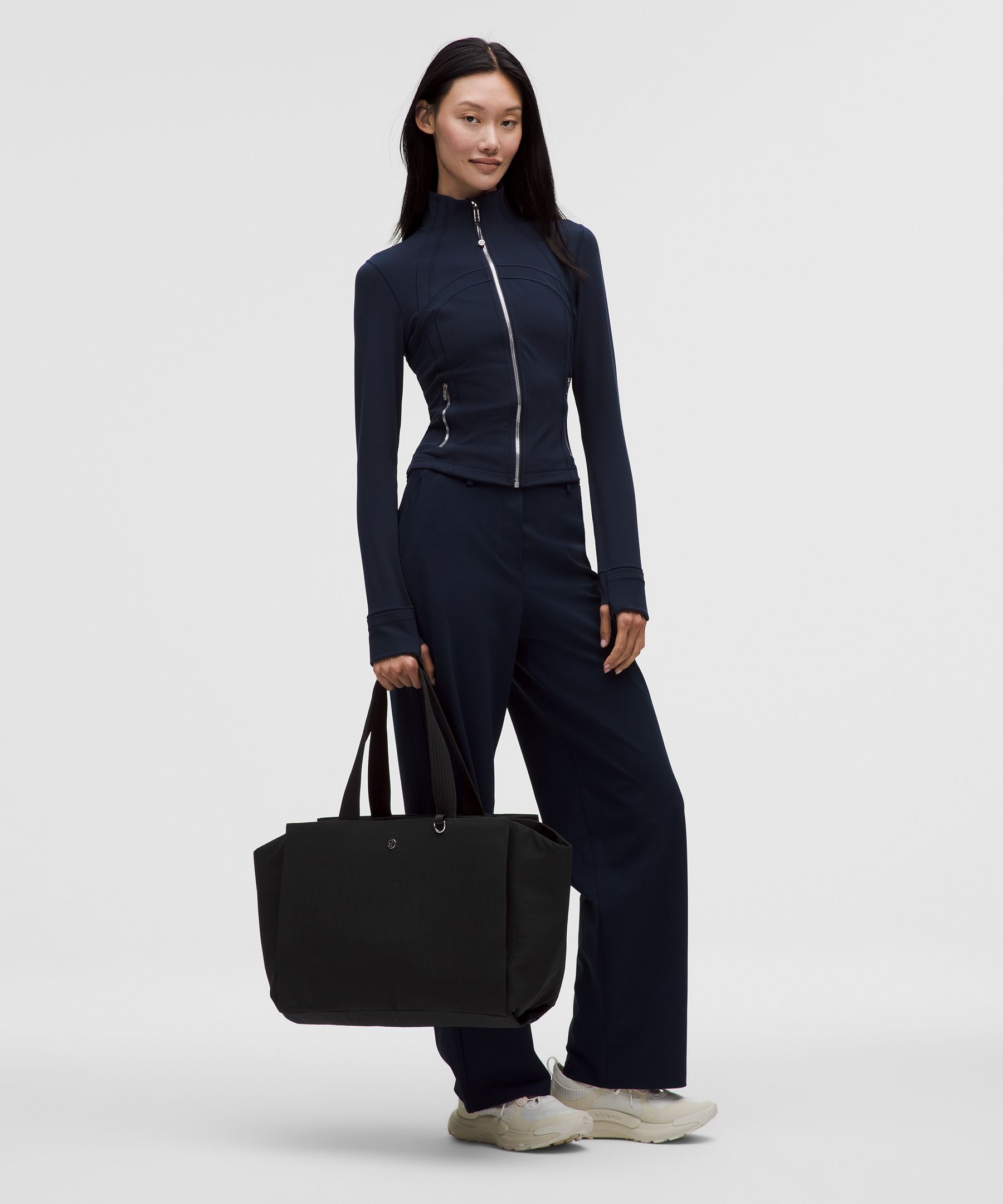 Triple Compartment Tote Bag 18L