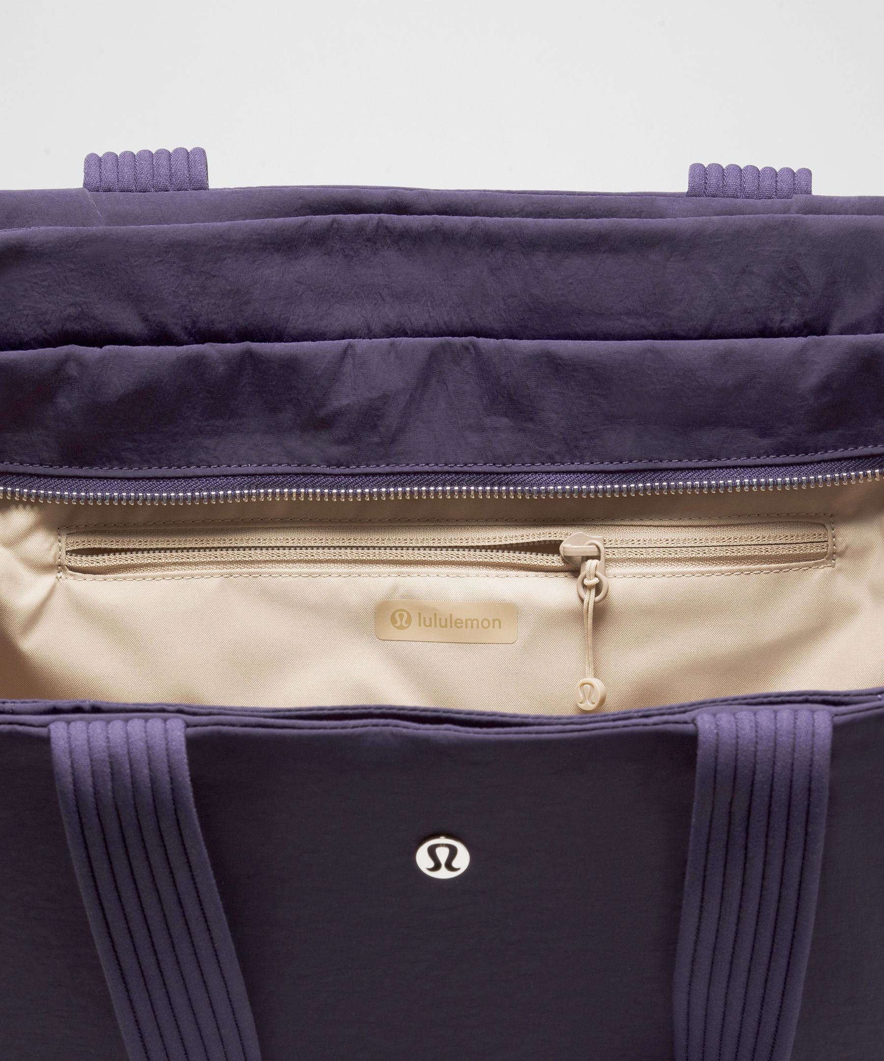 Triple Compartment Tote Bag 18L